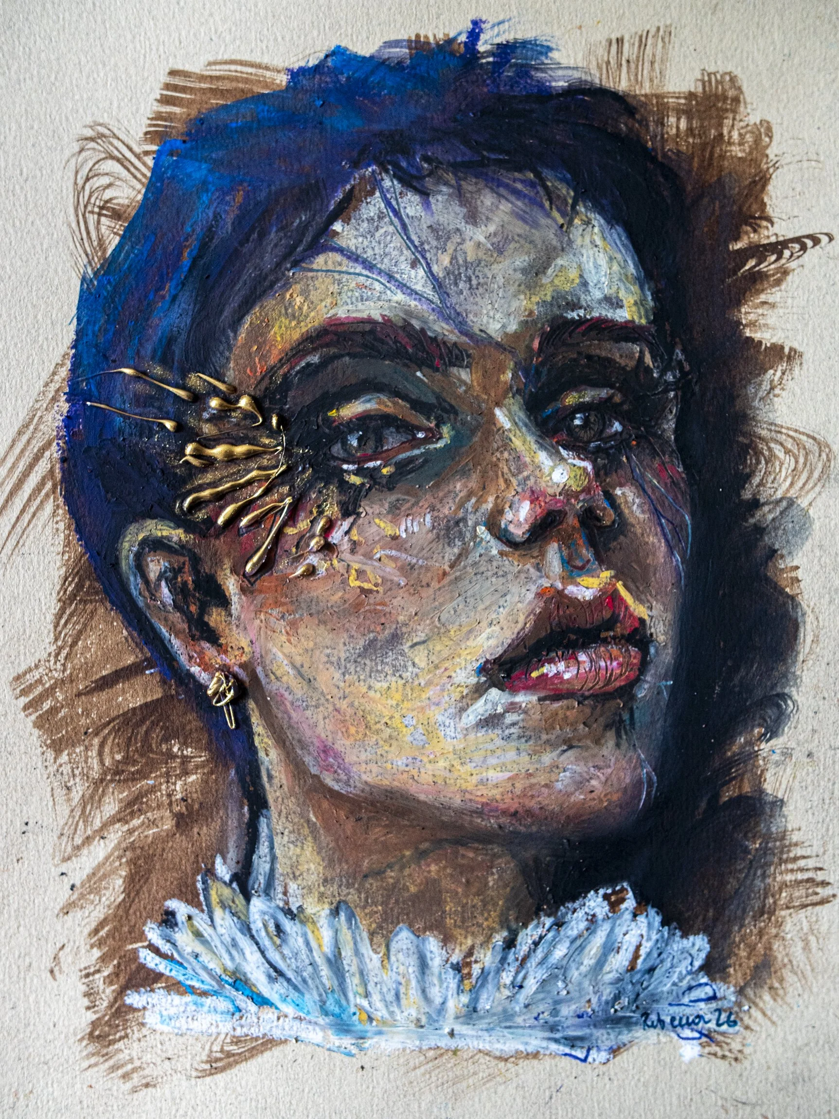Femme cheveux bleu.jpg