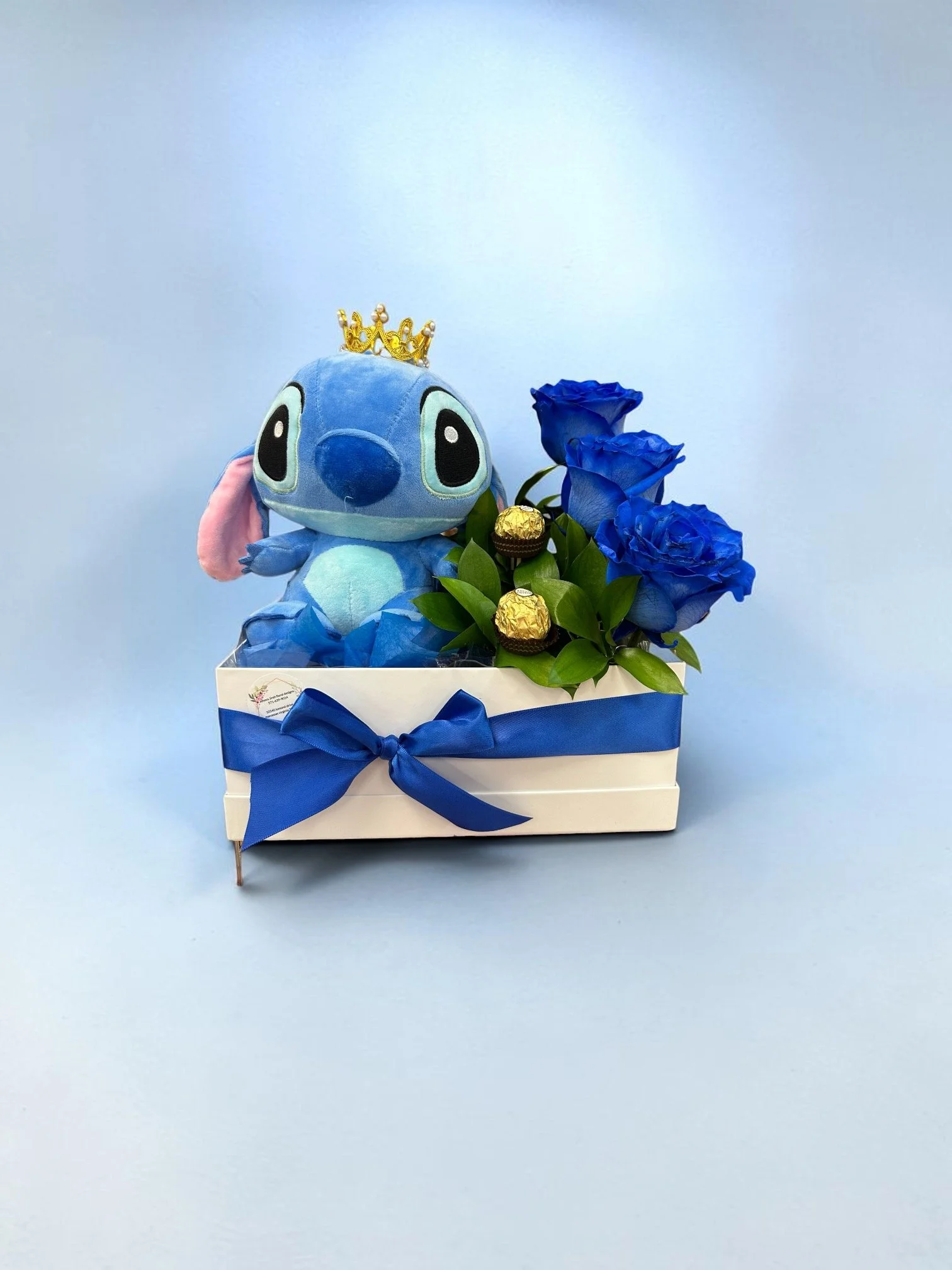 Royal Plush & Floral Gift Set