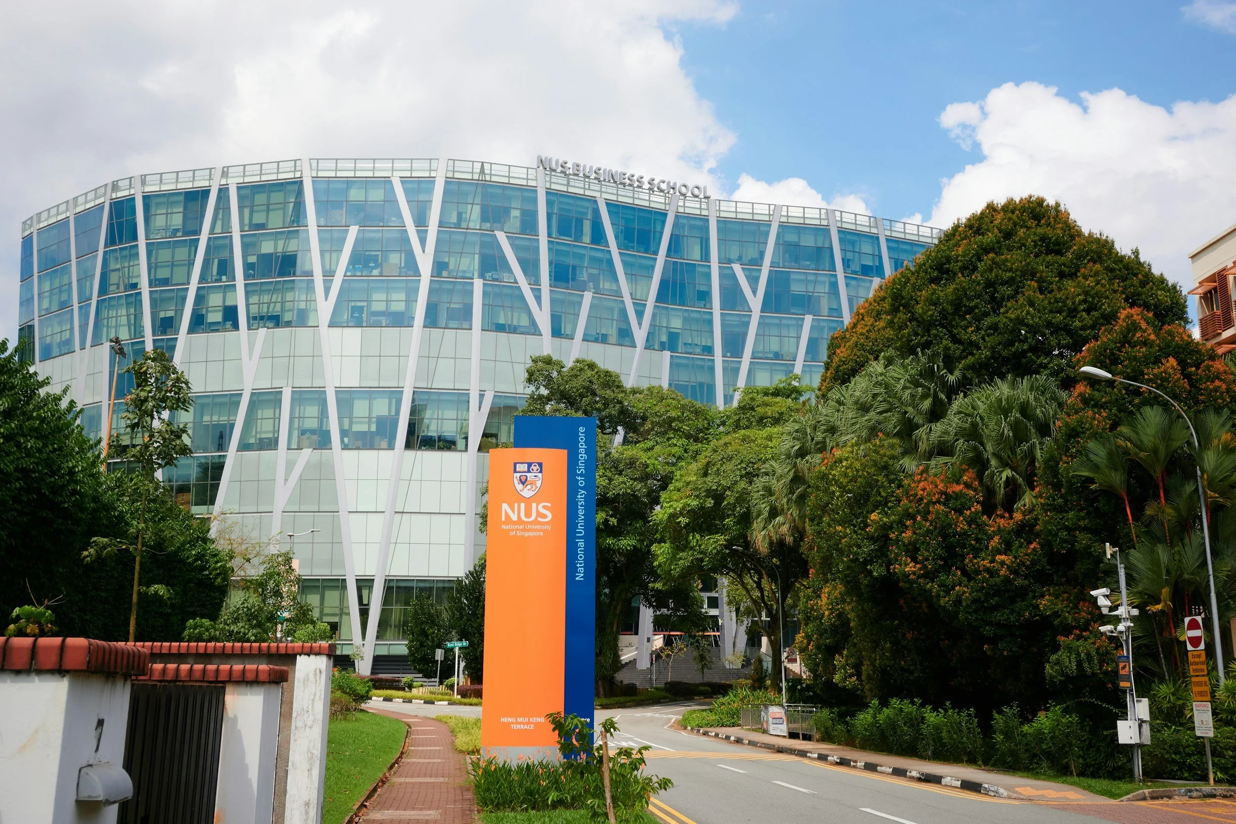 How to Apply to Singapore Universities 2026