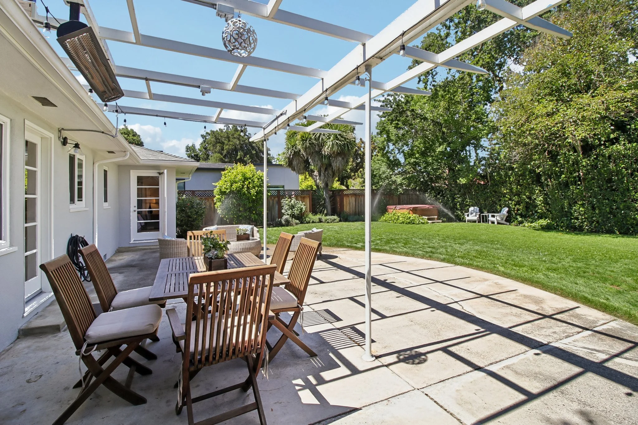 40-web-or-mls-Olive St-S2404-040.jpg