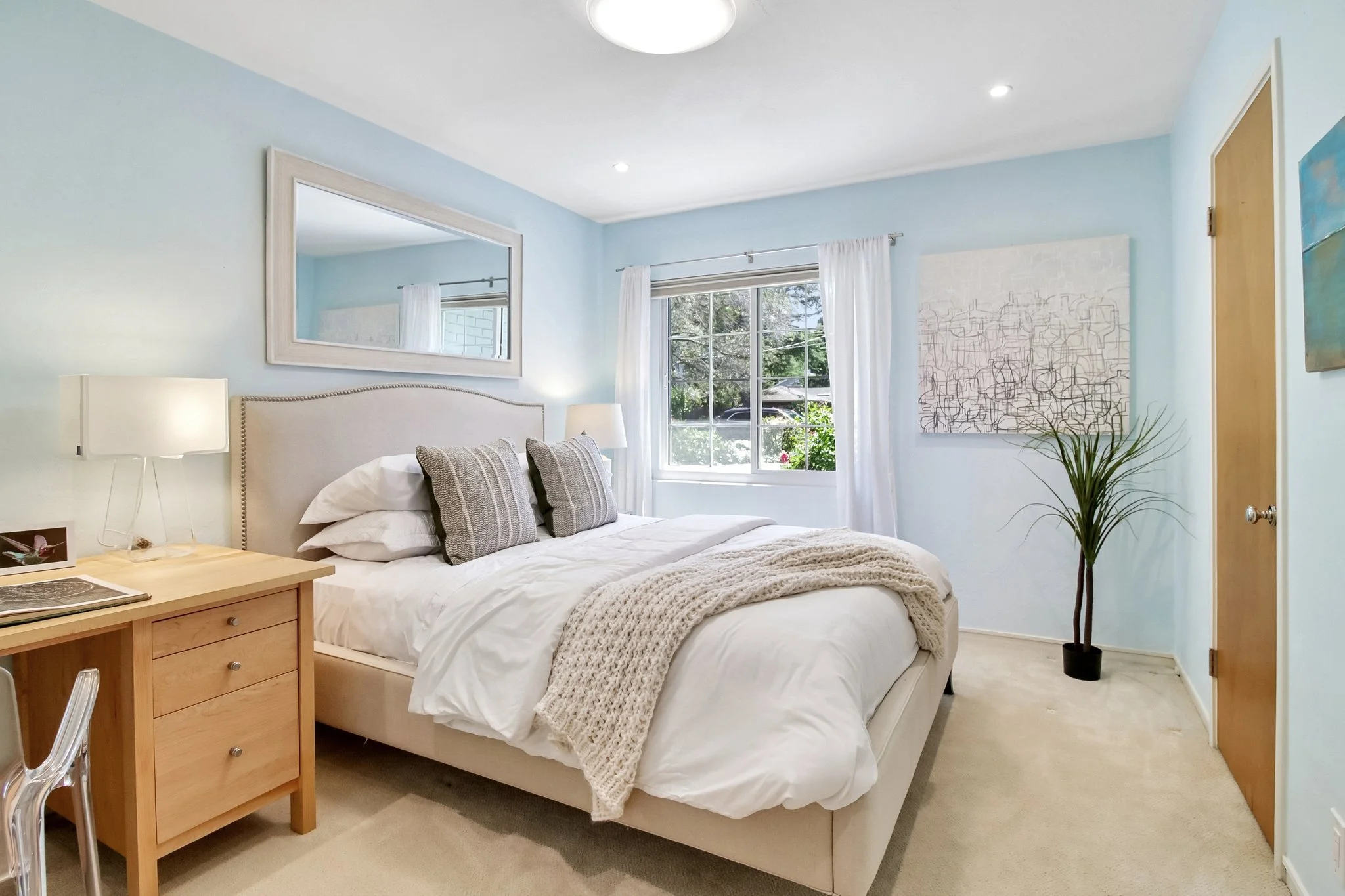 26-web-or-mls-Olive St-S2404-026.jpg