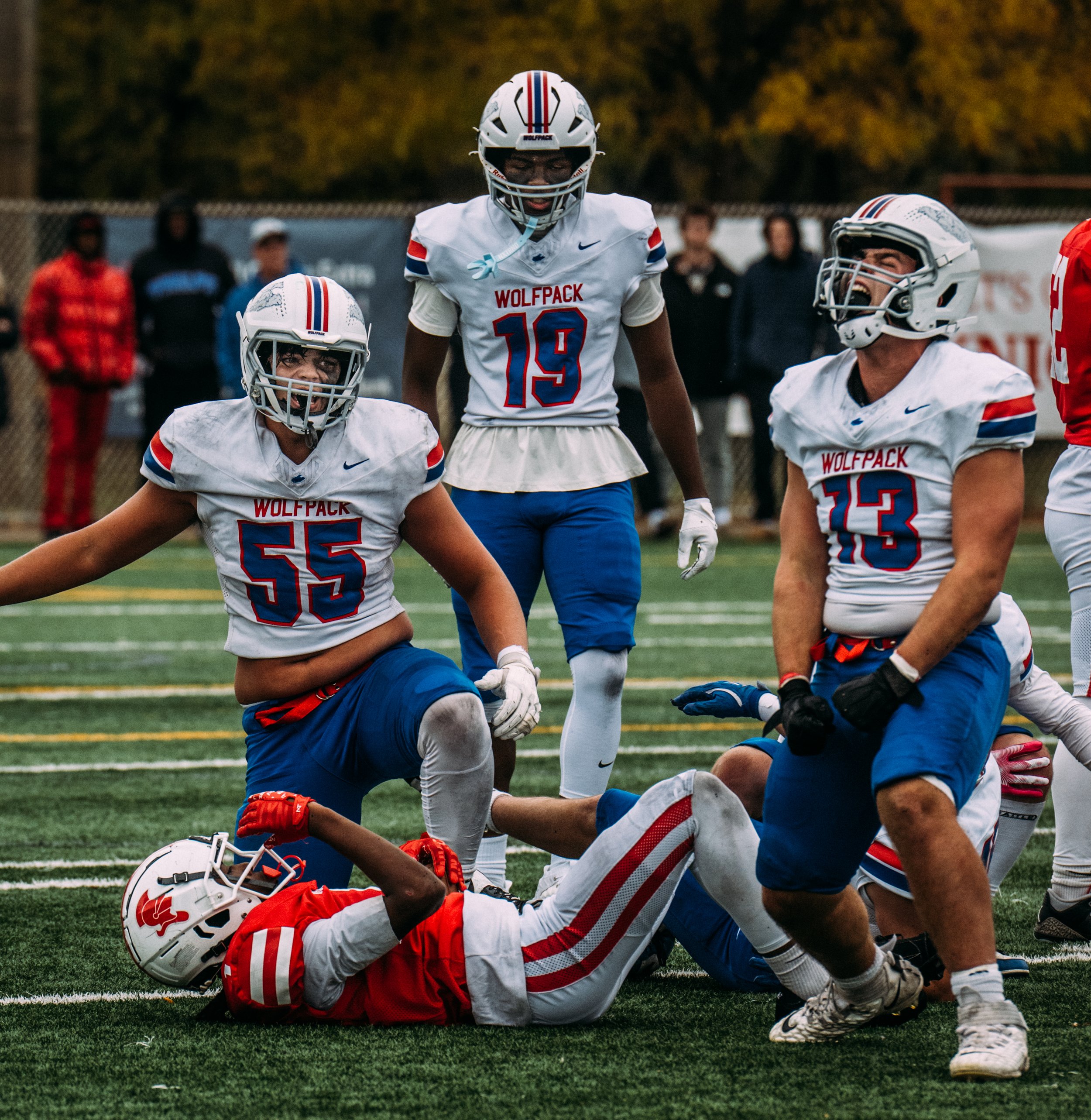 Football 10.25.25 SMB v BSM_EzraV_27 copy.jpg