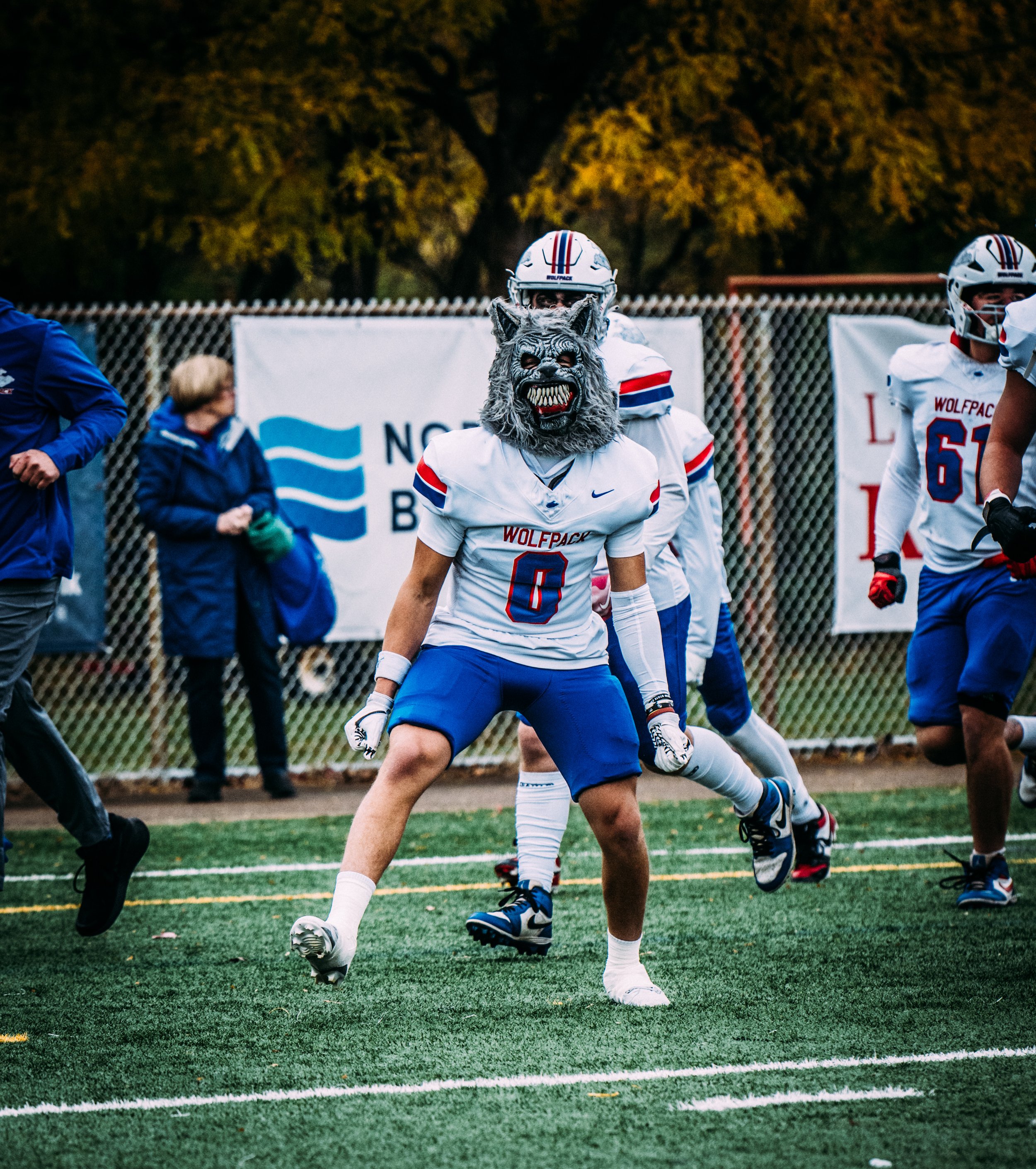 Football 10.25.25 SMB v BSM_EzraV_02 copy.jpg