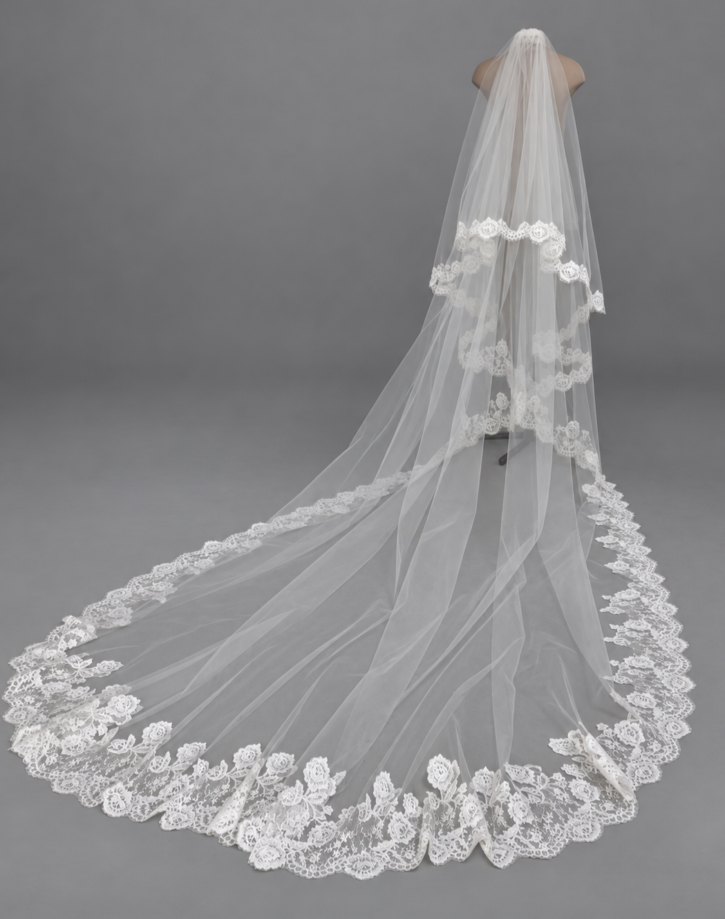 Liberty Double-Layer Lace Bridal Veil by Rara Avis