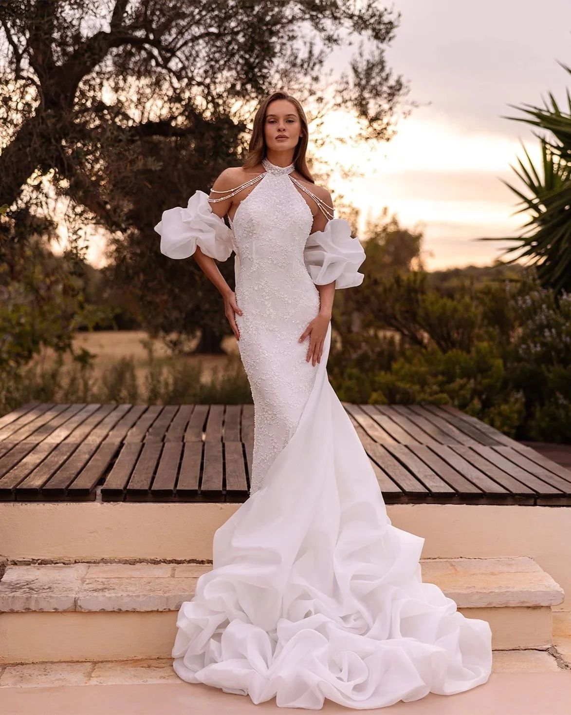 5837 Maria Anette Timeless Wedding Dress & Detachable Cape