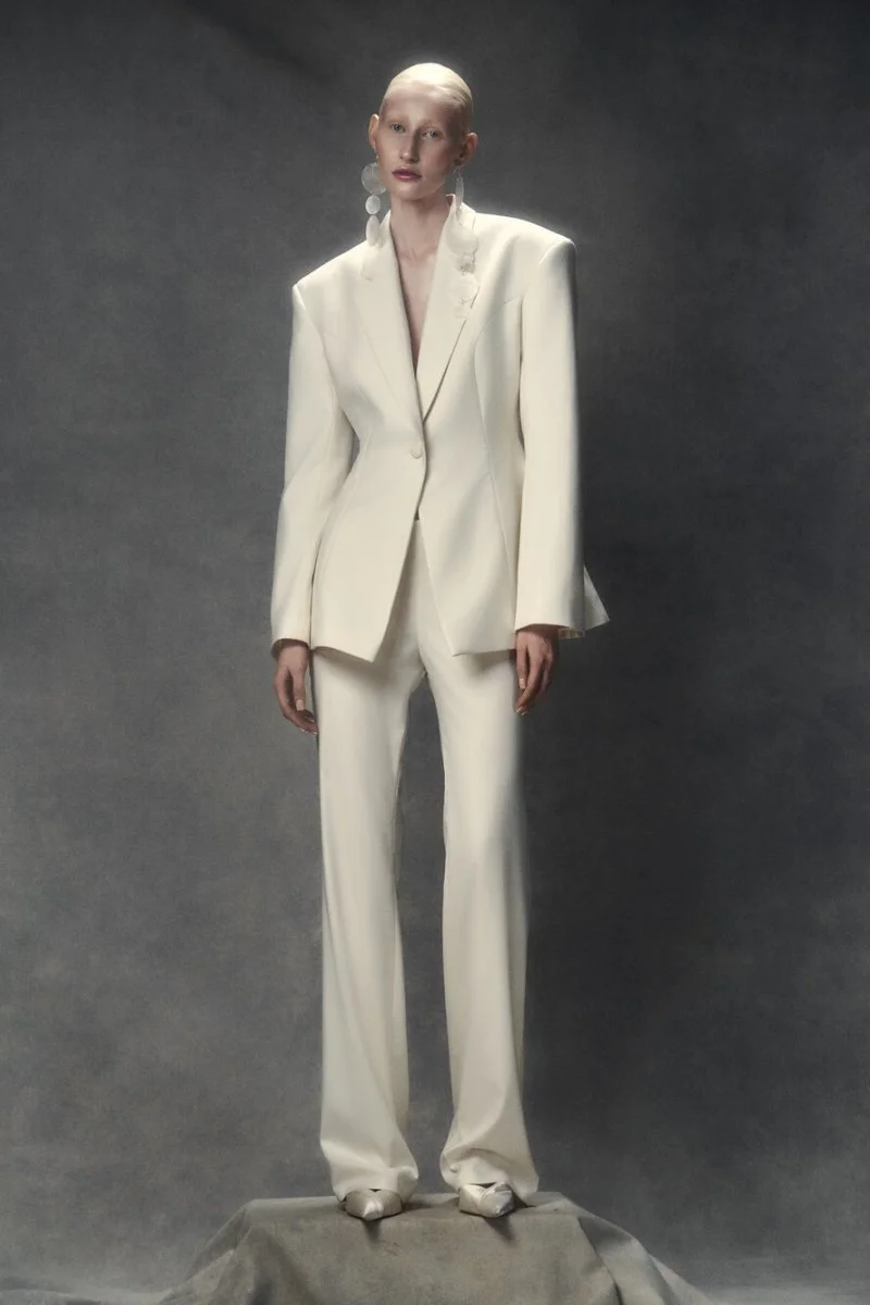 Illinois Minimal - Rara Avis Couture Bridal Suit