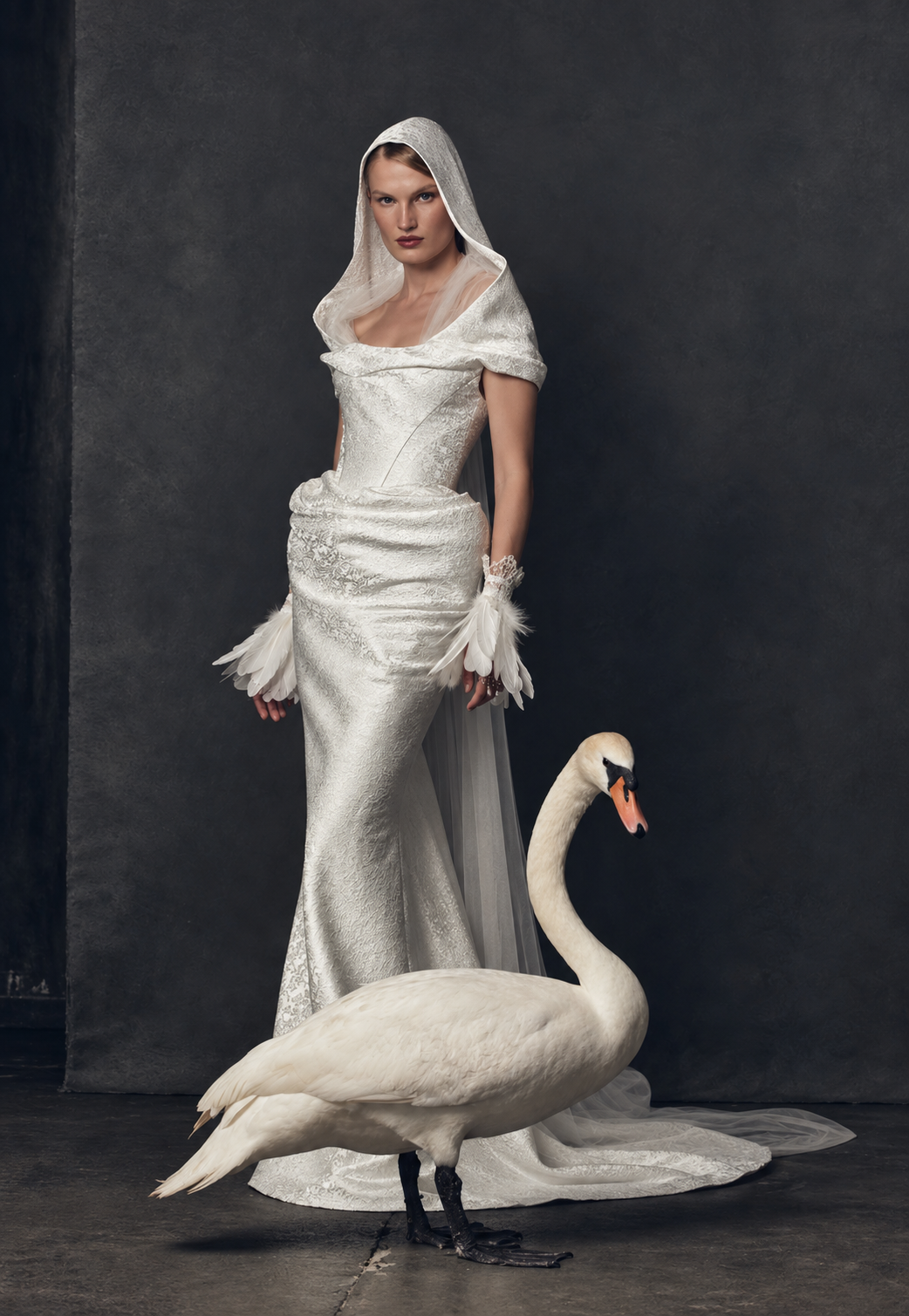 Alla - Rara Avis Couture Wedding Dress