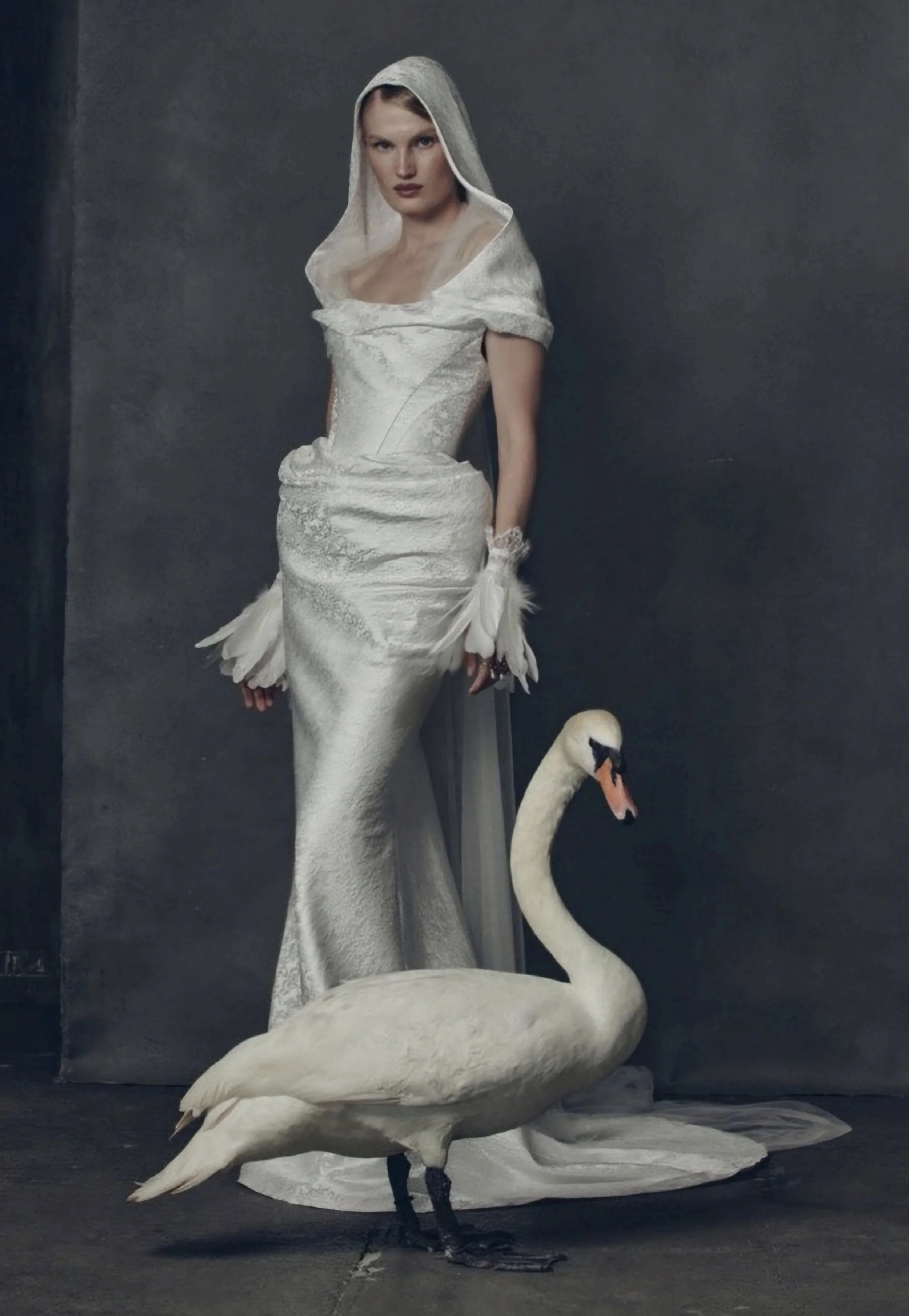 Alla - Rara Avis Couture Wedding Dress