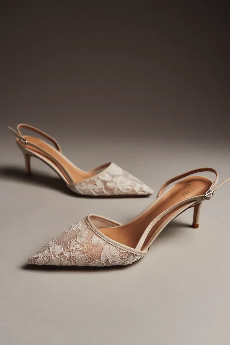 RS 142 – Rara Avis Ivory Lace Slingback Bridal Shoes