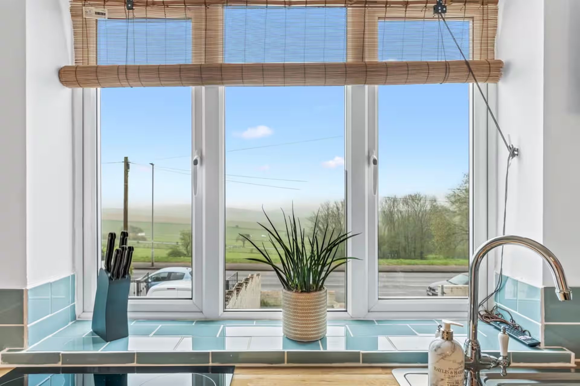 warren_road_window_.jpeg