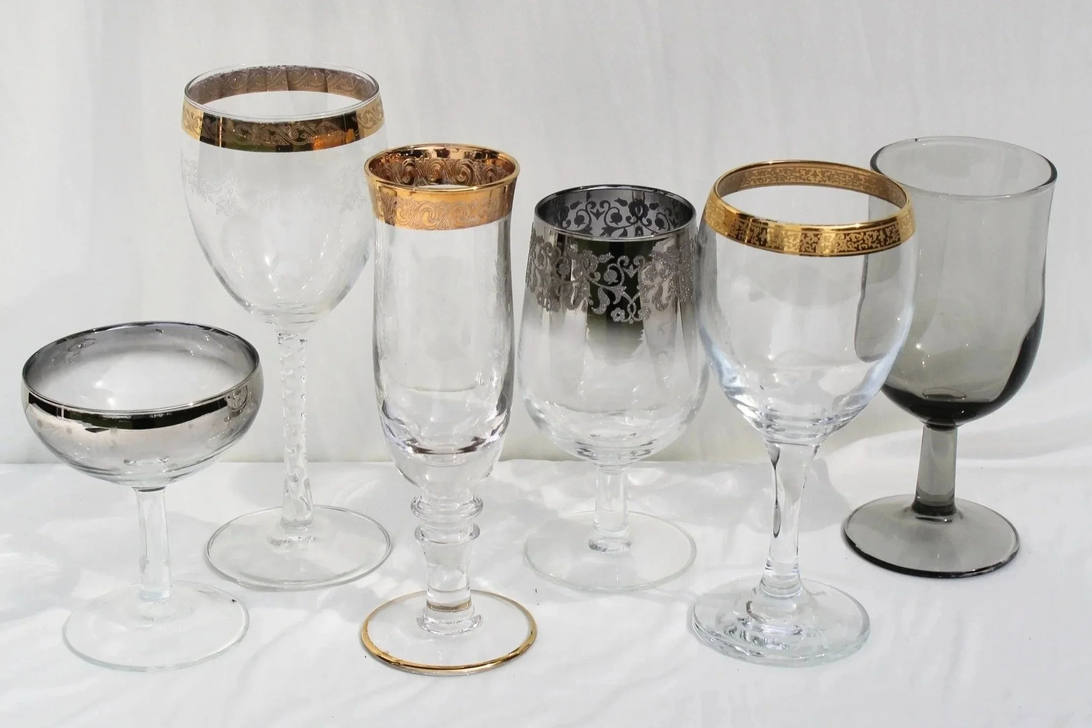 Silver%2B%2526%2BGold%2Brim%2Bvariety%2BGlassware.jpg