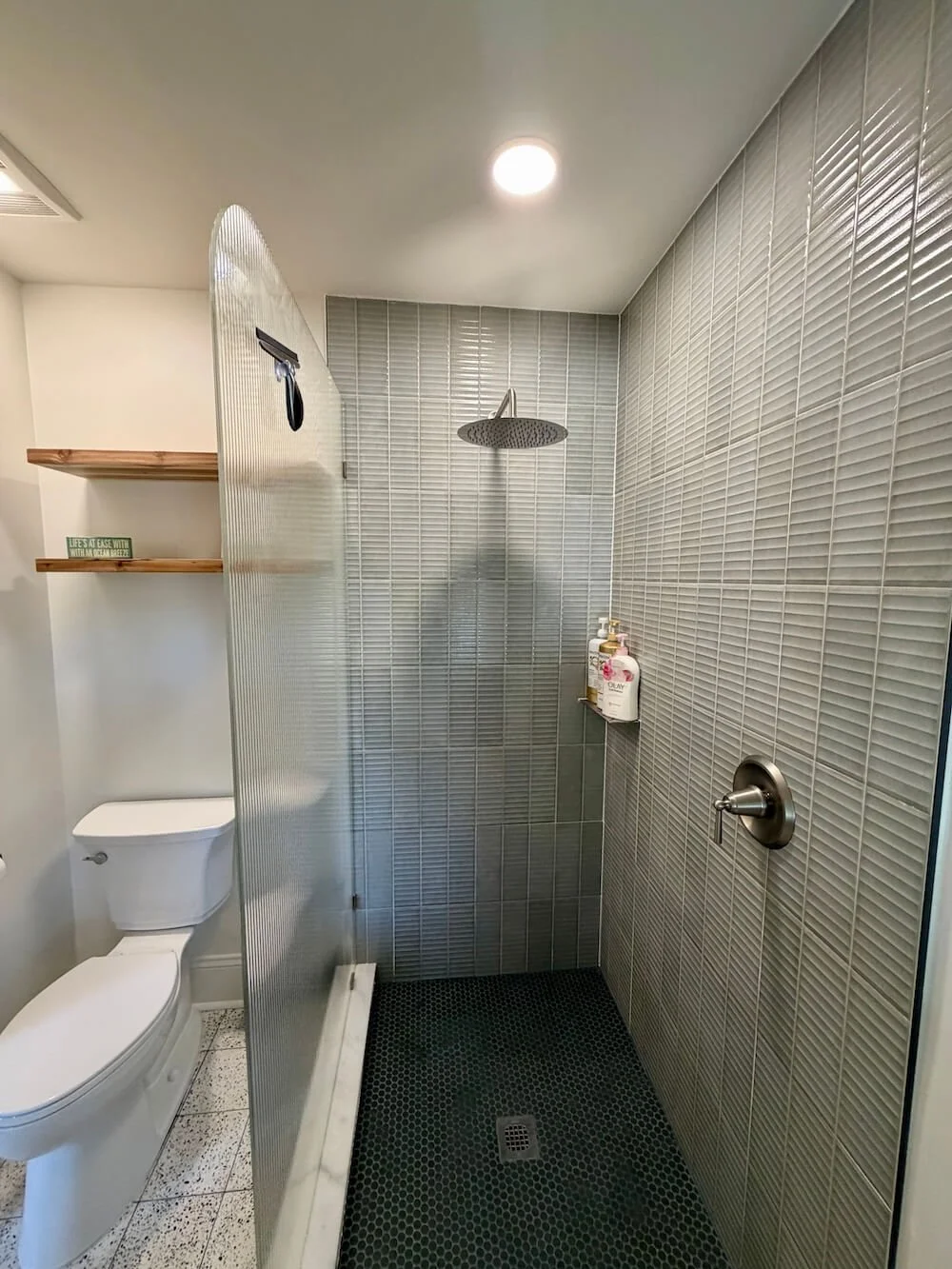 Jasmine Suite Bathroom3-2.JPG