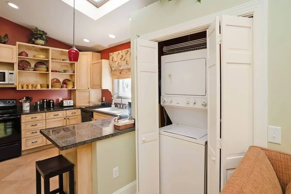 jasmine-suite-magnolia-court-suites-beaufort-1000124.jpg