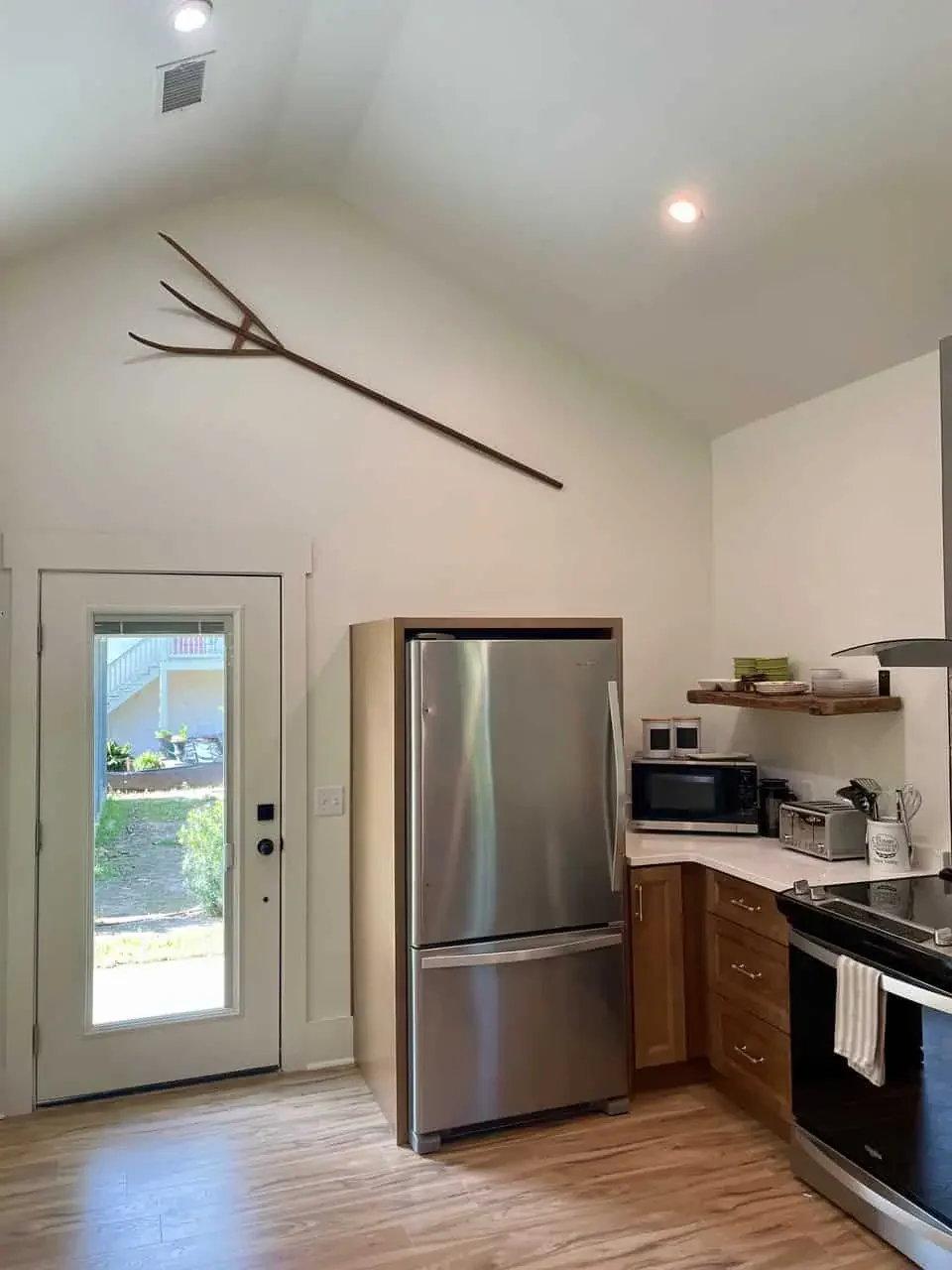 Oyster-Rake-Cottage-12.webp