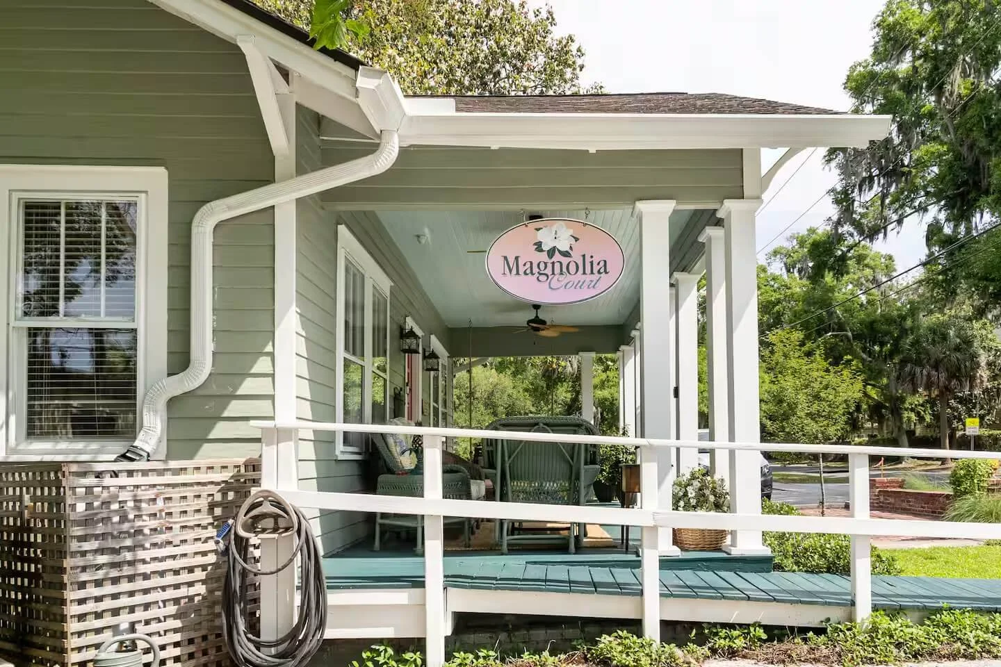 craftsman-cottage-magnolia-court-suites-beaufort-1000132.jpeg
