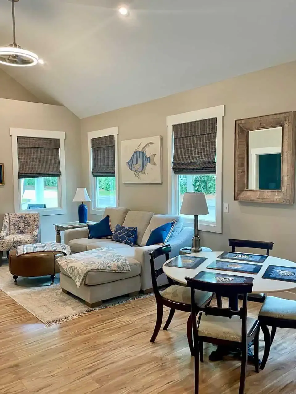 Palm Cottage living room