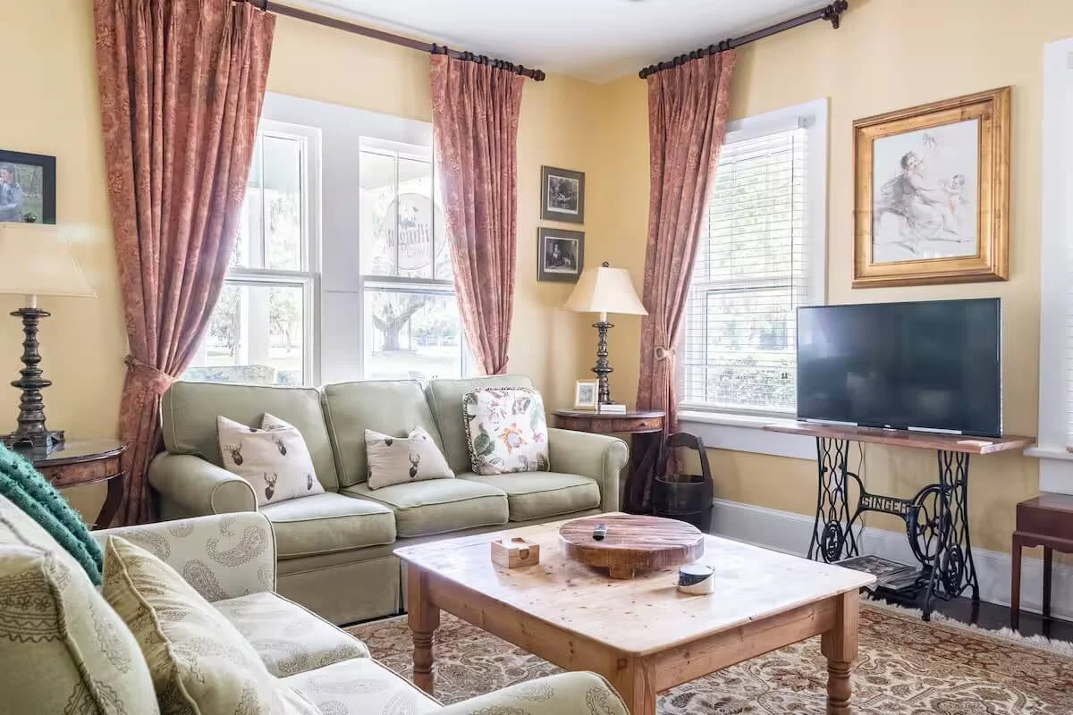 craftsman-cottage-magnolia-court-suites-beaufort-1000125.jpeg