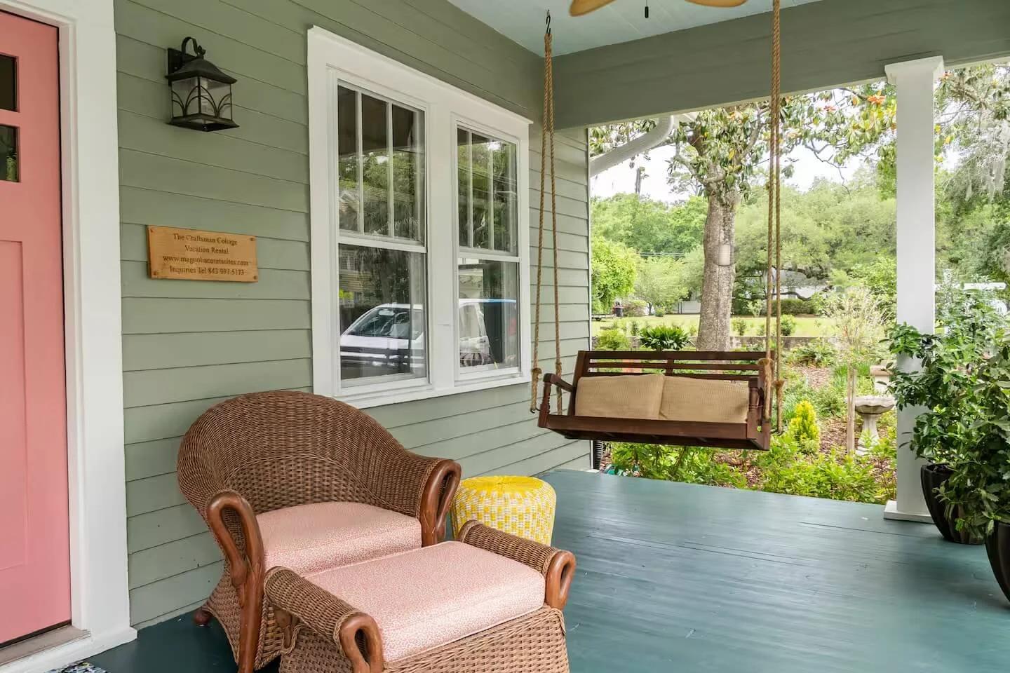 Craftsman Cottage porch swing