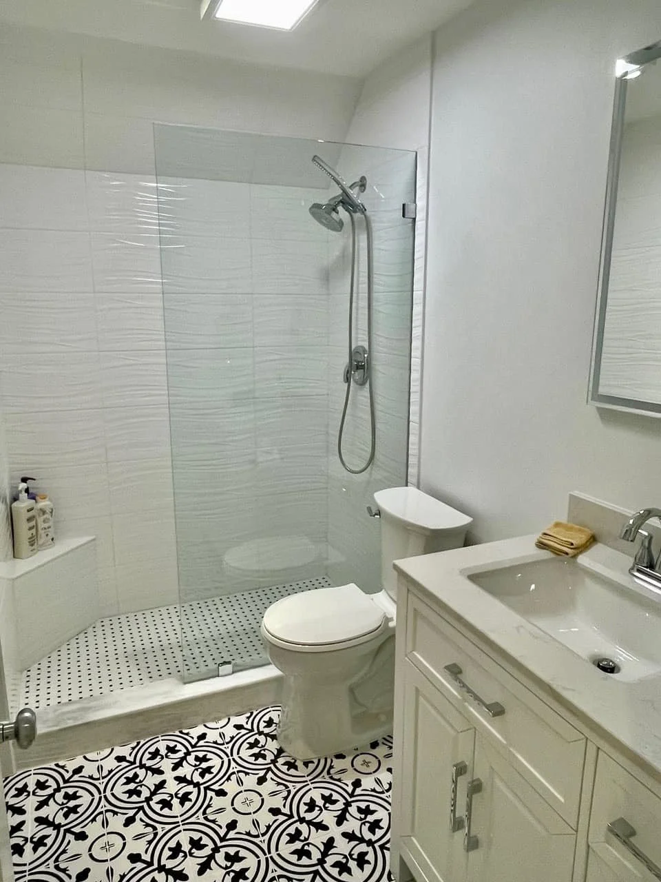 rose-suite-magnolia-court-suites-20001.jpg