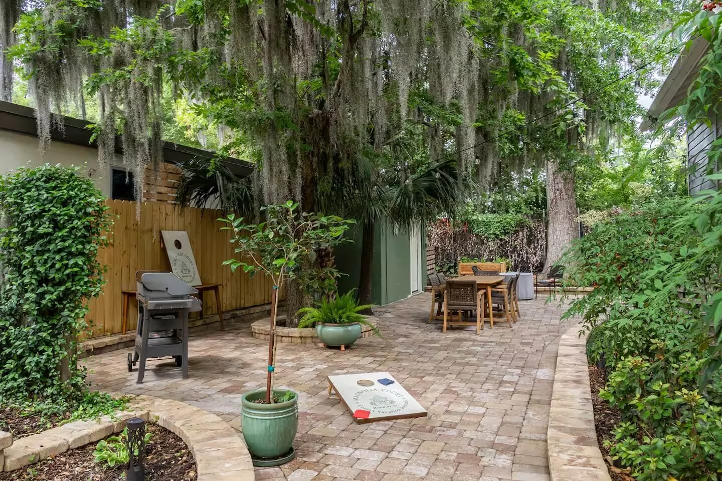 craftsman-cottage-magnolia-court-suites-beaufort-1000109.jpeg