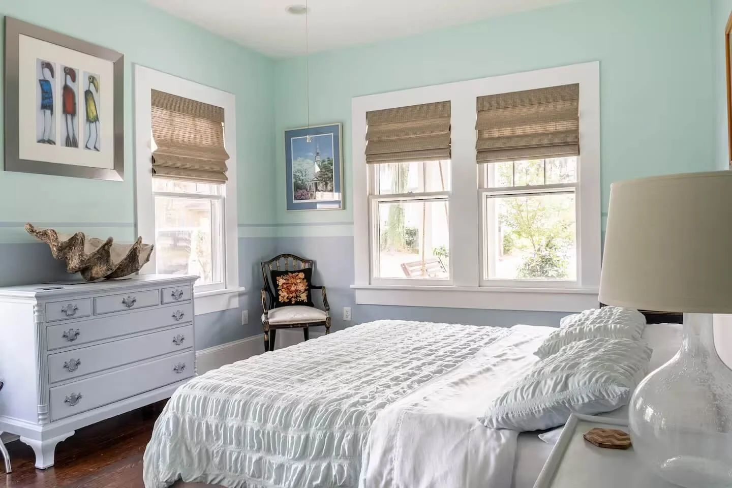Craftsman Cottage spacious bedroom