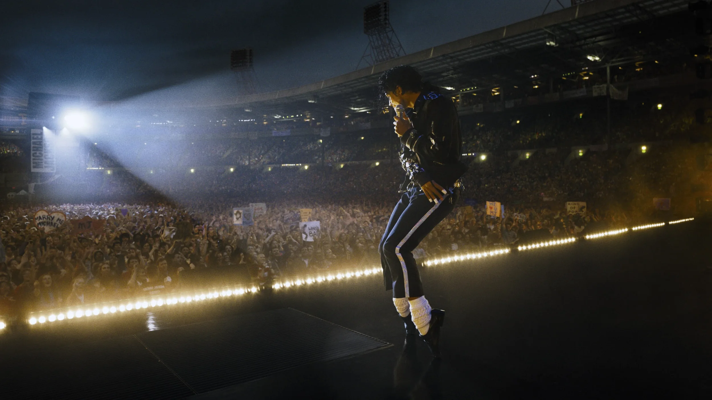 MICHAEL (2026) REVIEW