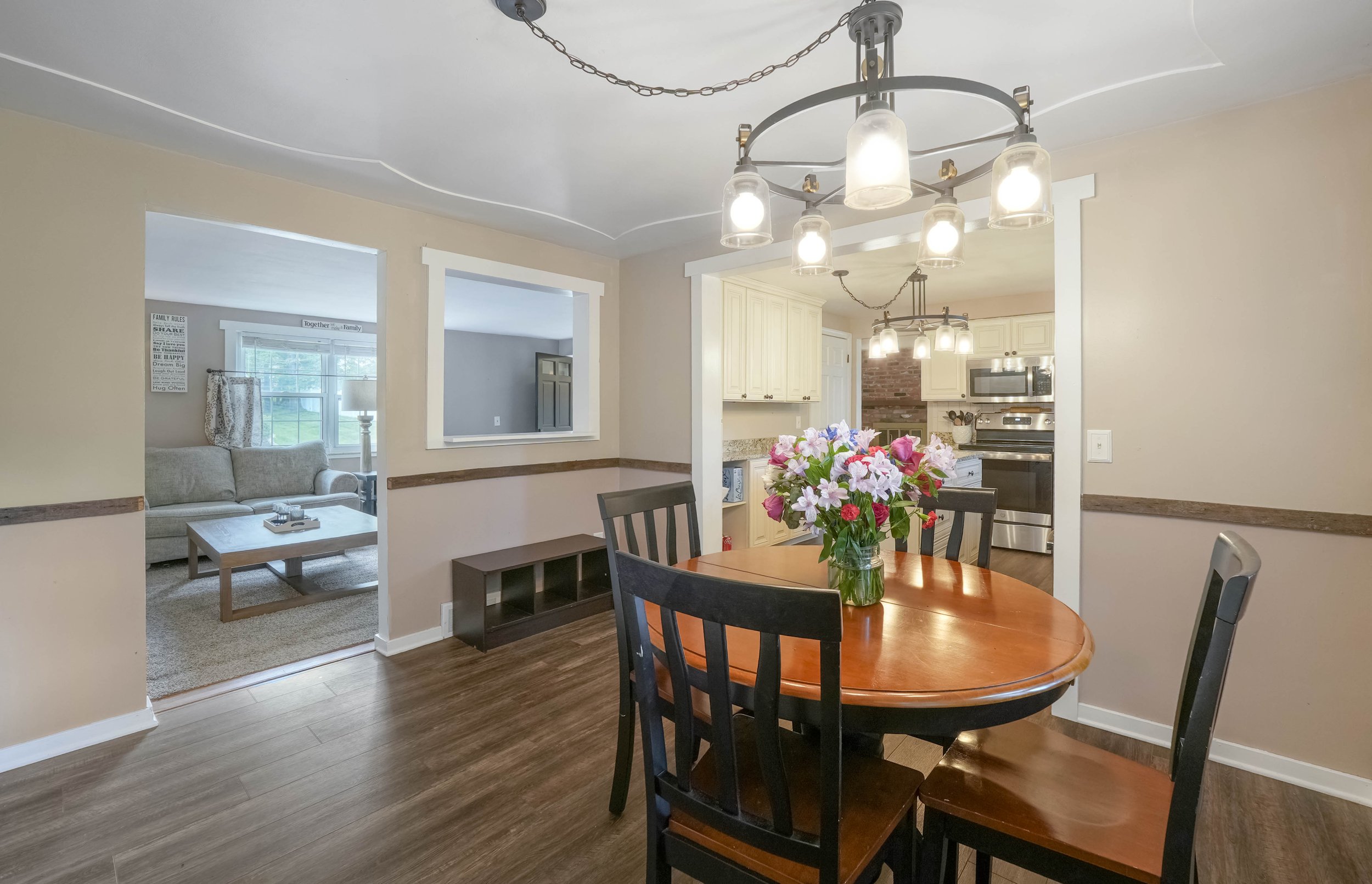 10-1520 Woodstream Drive-10.jpg