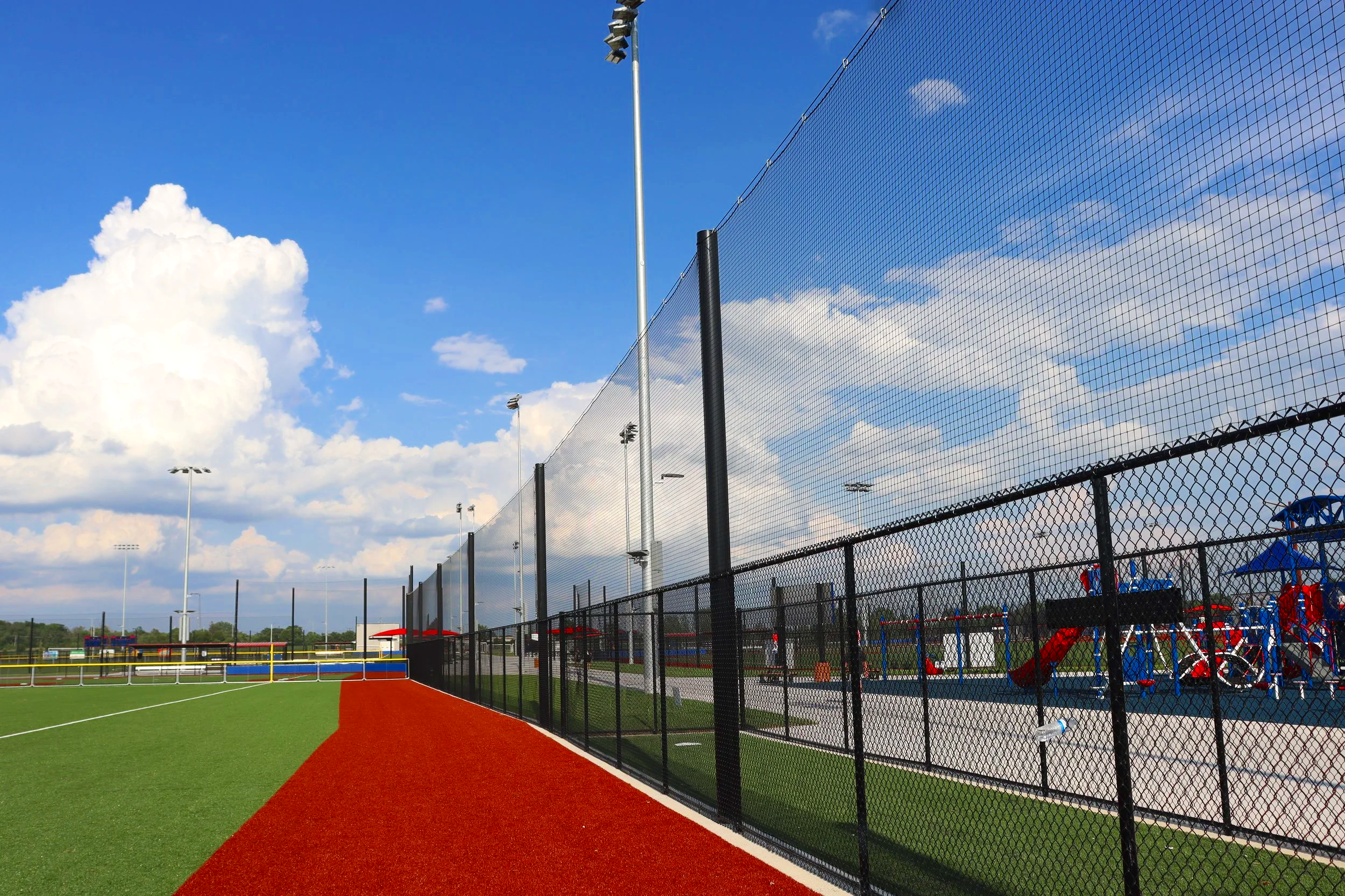 If your baseball field shares a fence line with a playground, a parking lot, a walking path, or any public space — proper barrier netting is not optional. USS supplies professional sports field barrier netting systems that protect everyone your facil