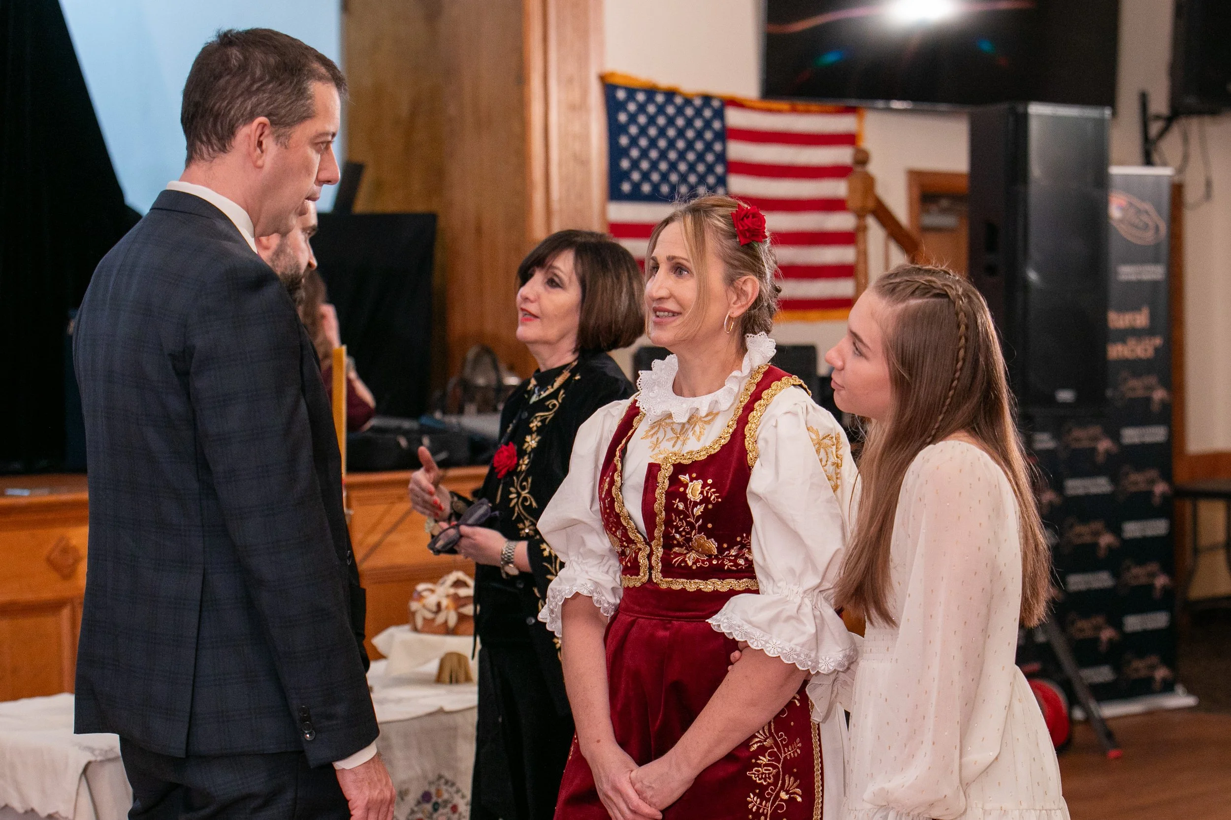 088_2024 St Sava Serbian Center_JeniferMorrisPhotography.jpg