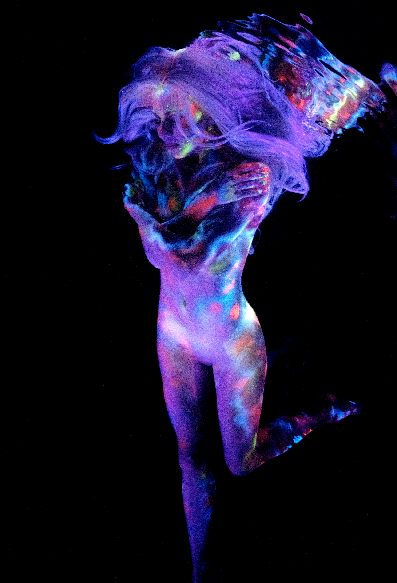 Kisses Music Video.png