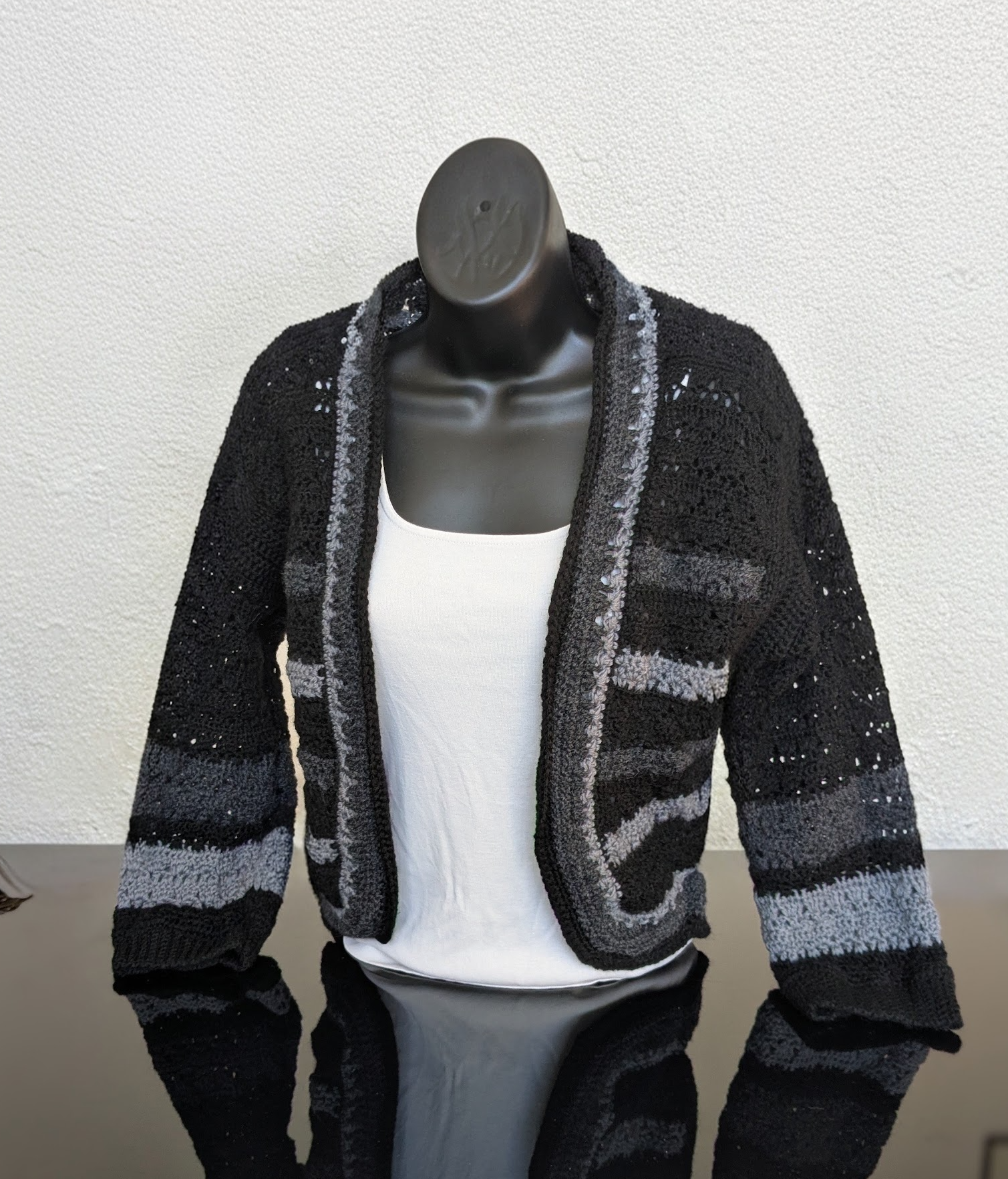 Bolero cardigan crochet womens black & grey small 8 - 10