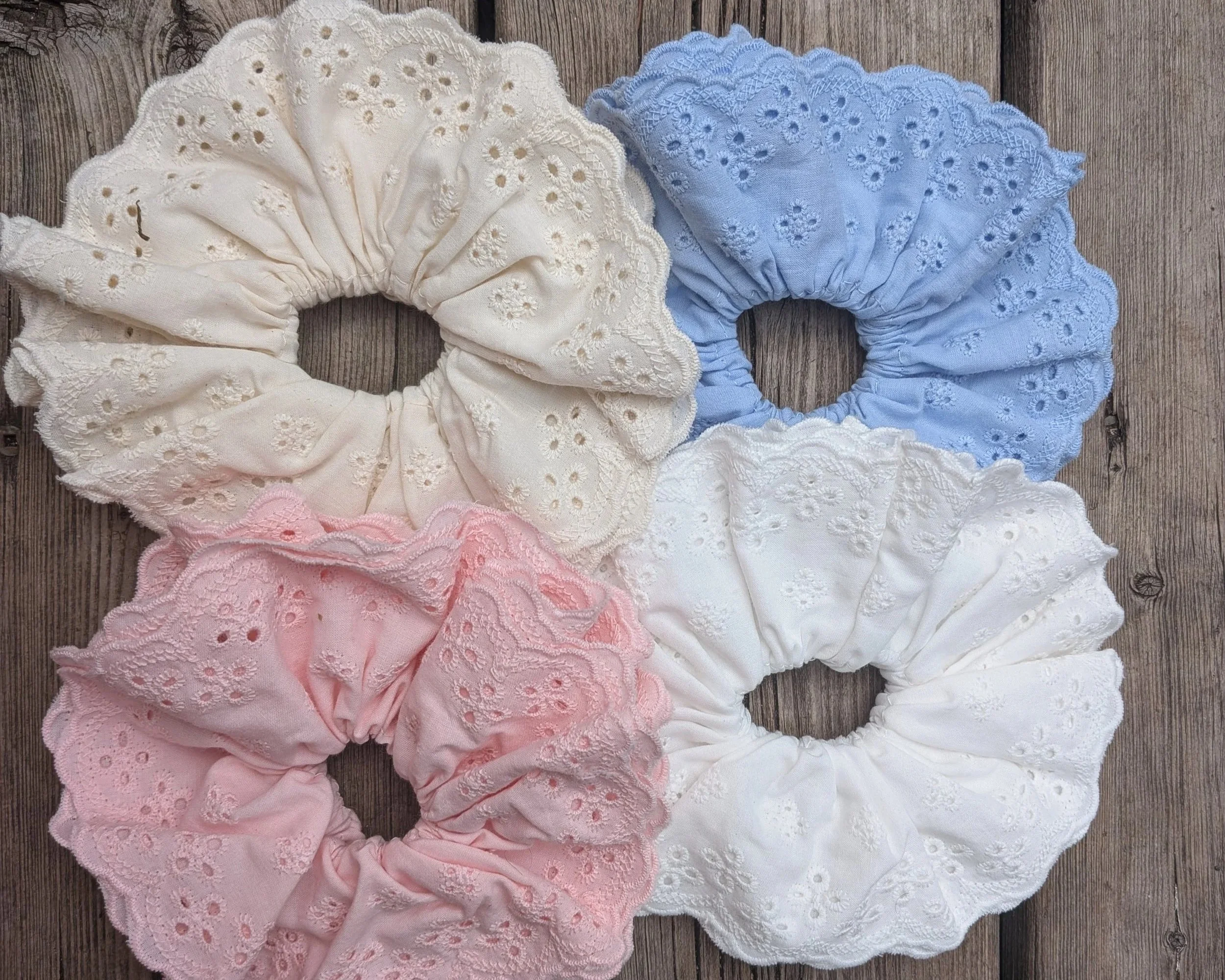 Elegant Lace Scrunchie