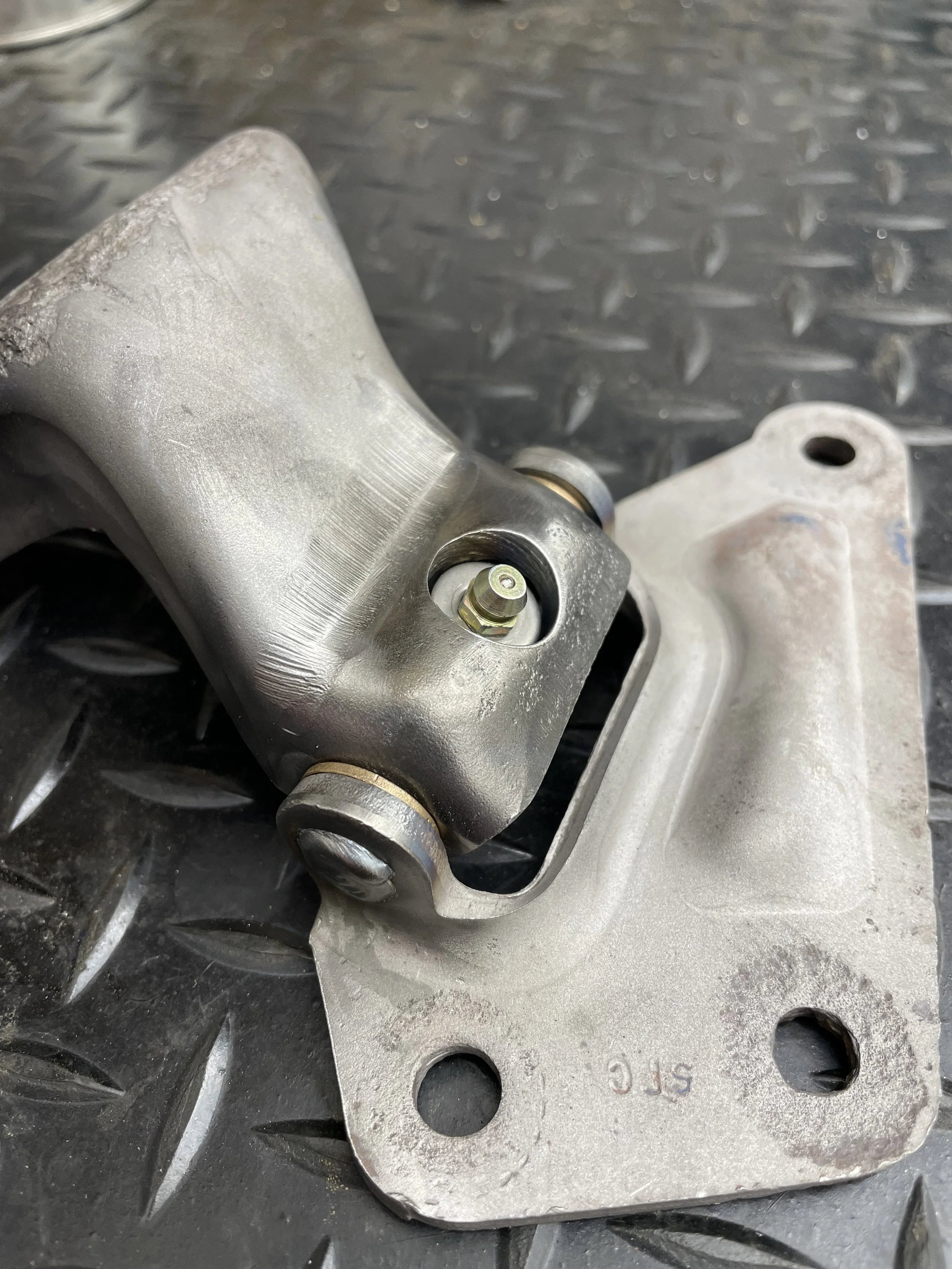 Greaseable Hinge for 67-68 Ford Mustang
