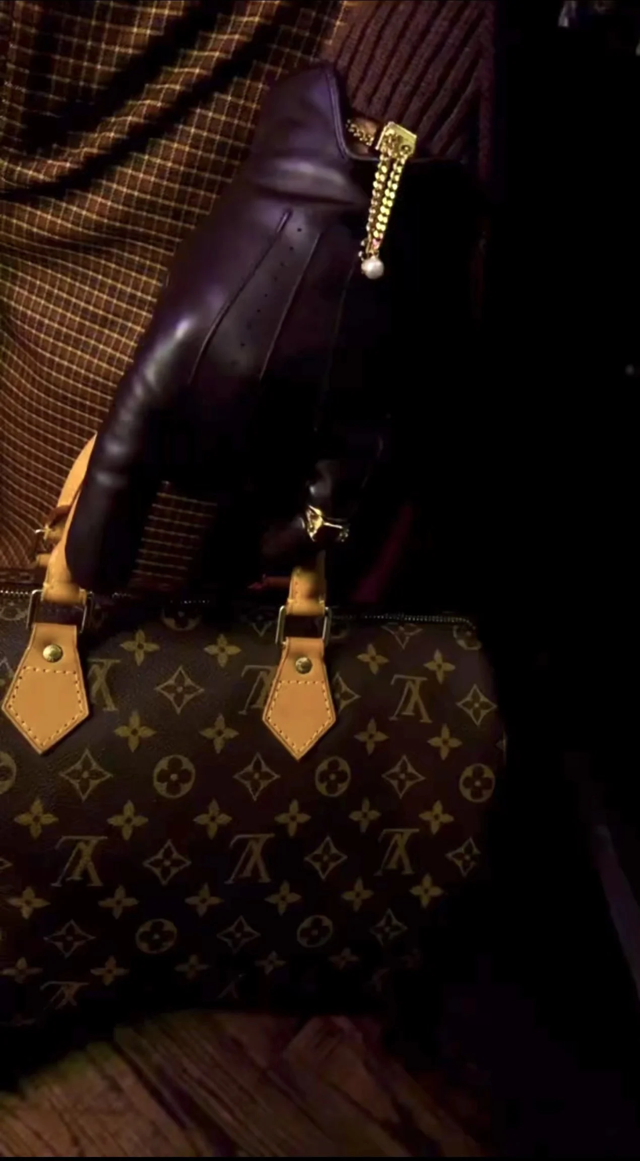 “Whats really in my bag”