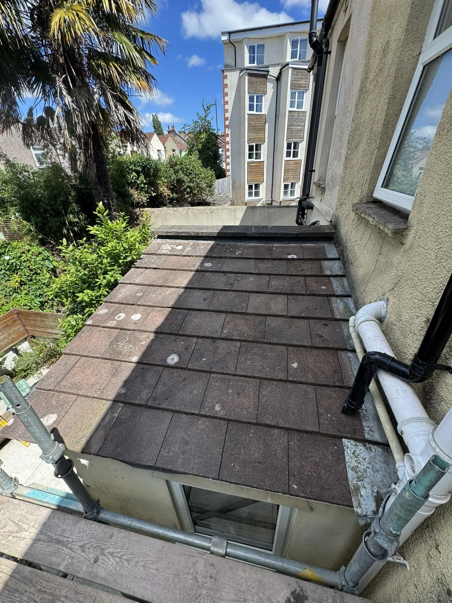 Roof repairs, re-felt and refit tiles