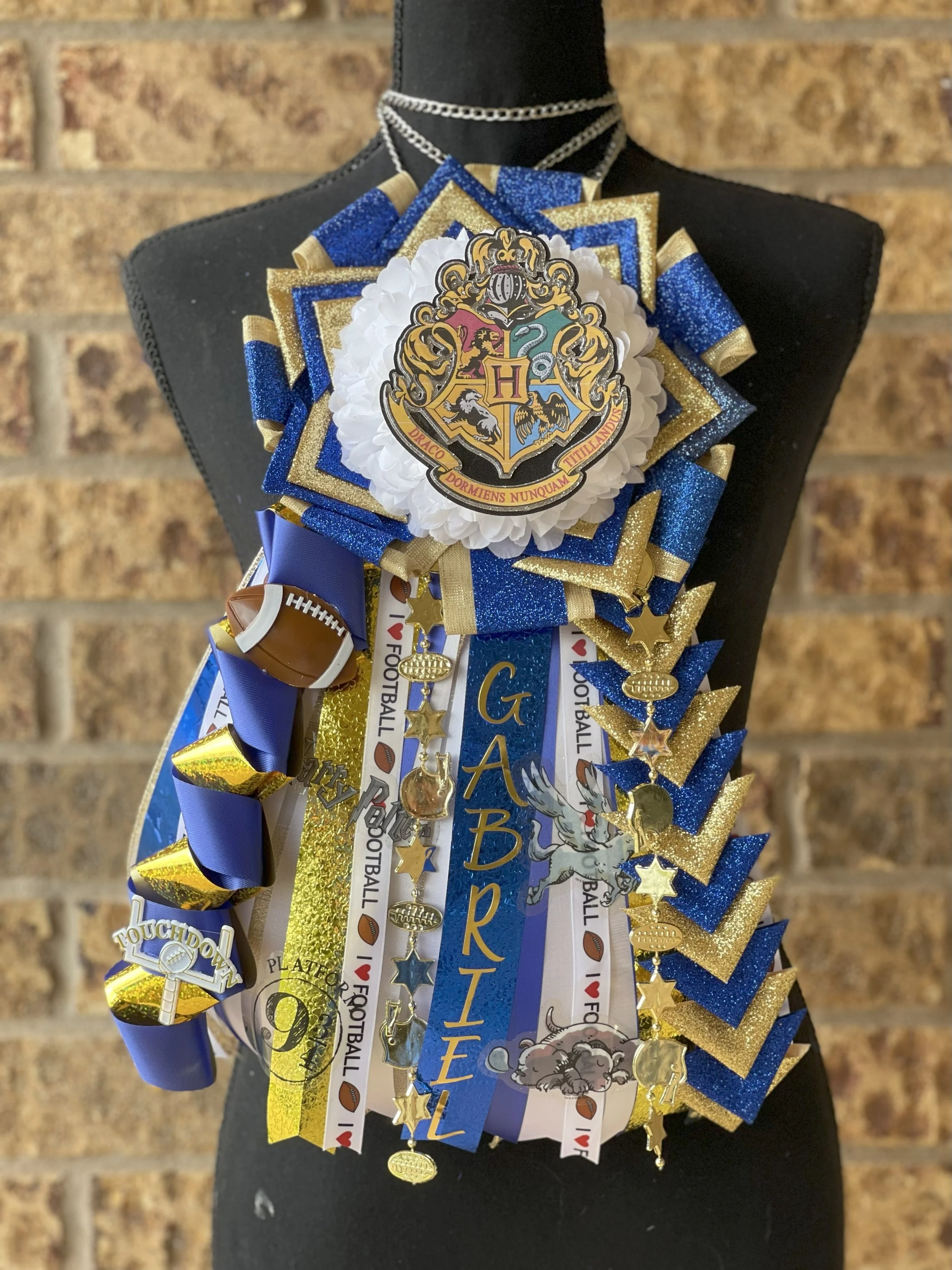 elementary garter.jpg