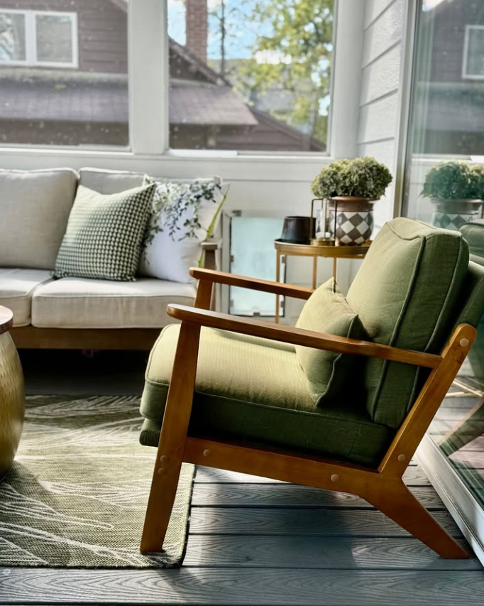 porch chair.png