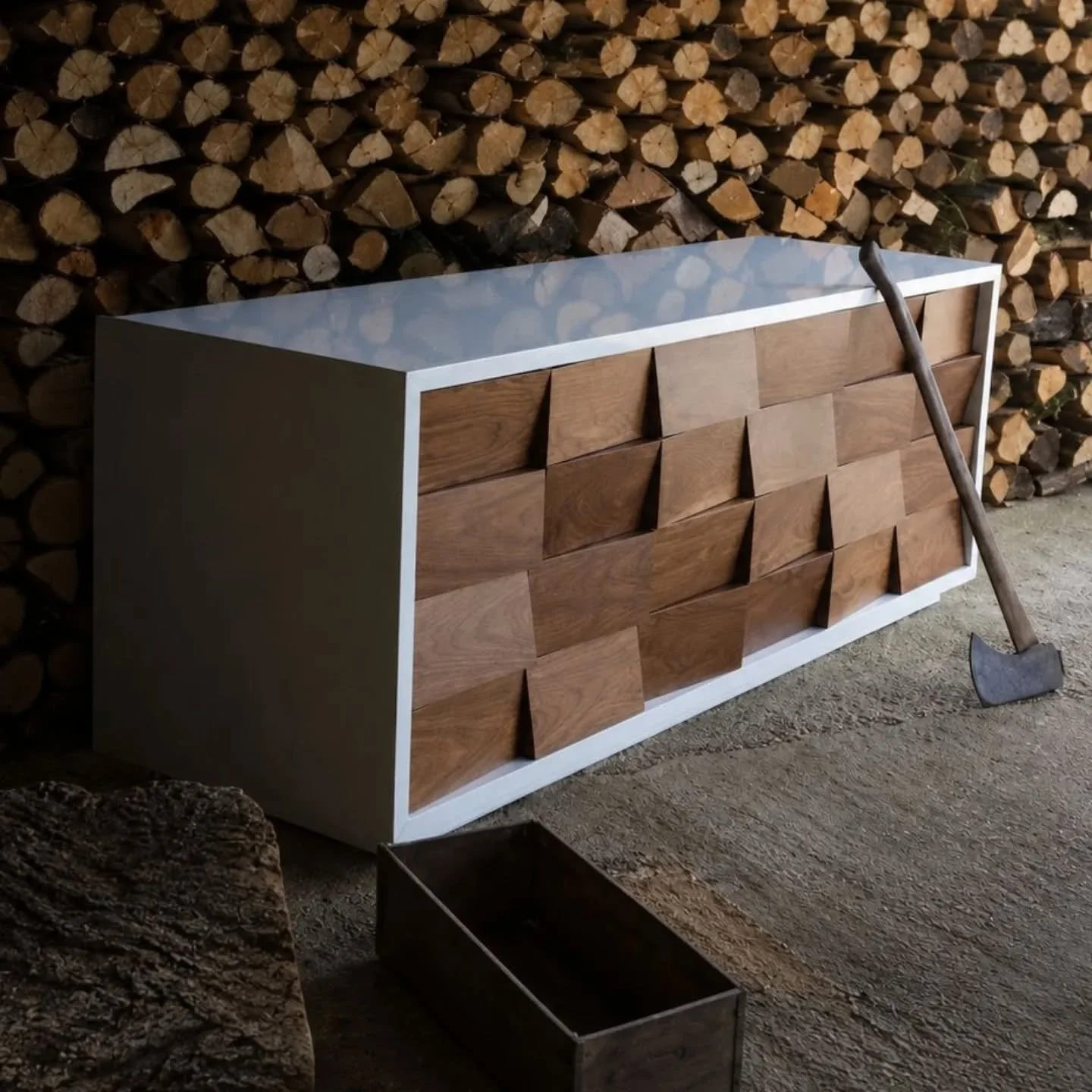 Commissions at Joint.

Alongside courses and collaborations, Joint will be taking on a small number of commissioned projects &mdash; furniture, interiors and made objects shaped by material, place and purpose.

Our commissioned work is led by convers