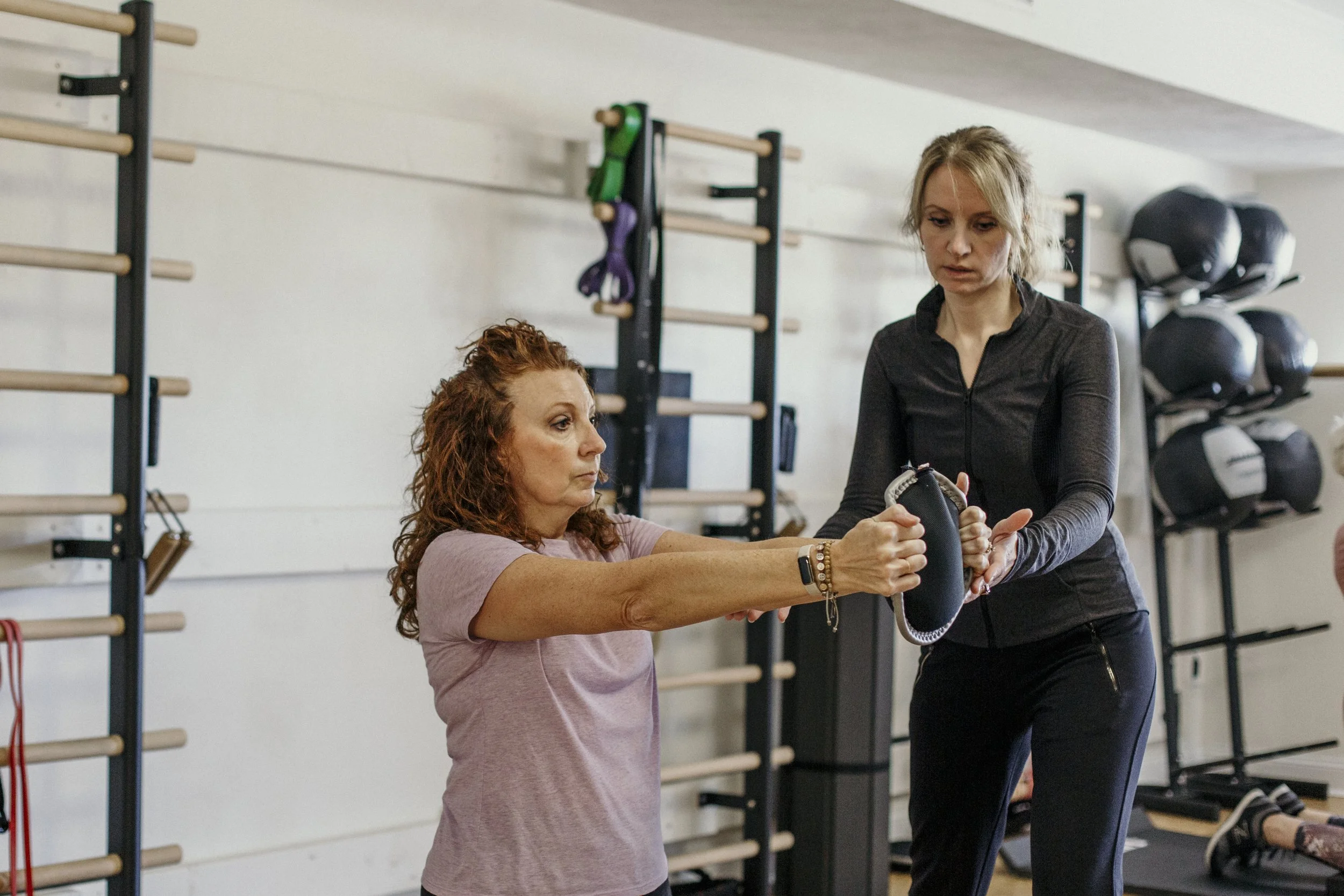 Is It Better to Exercise at Home or Join a Gym After 60?