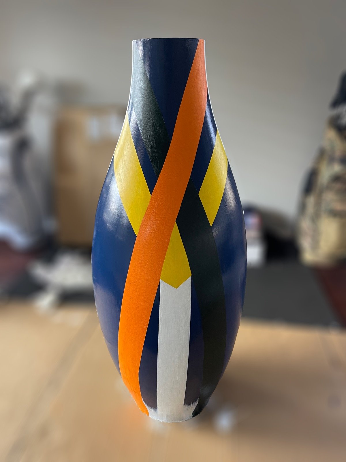 vase2.jpg