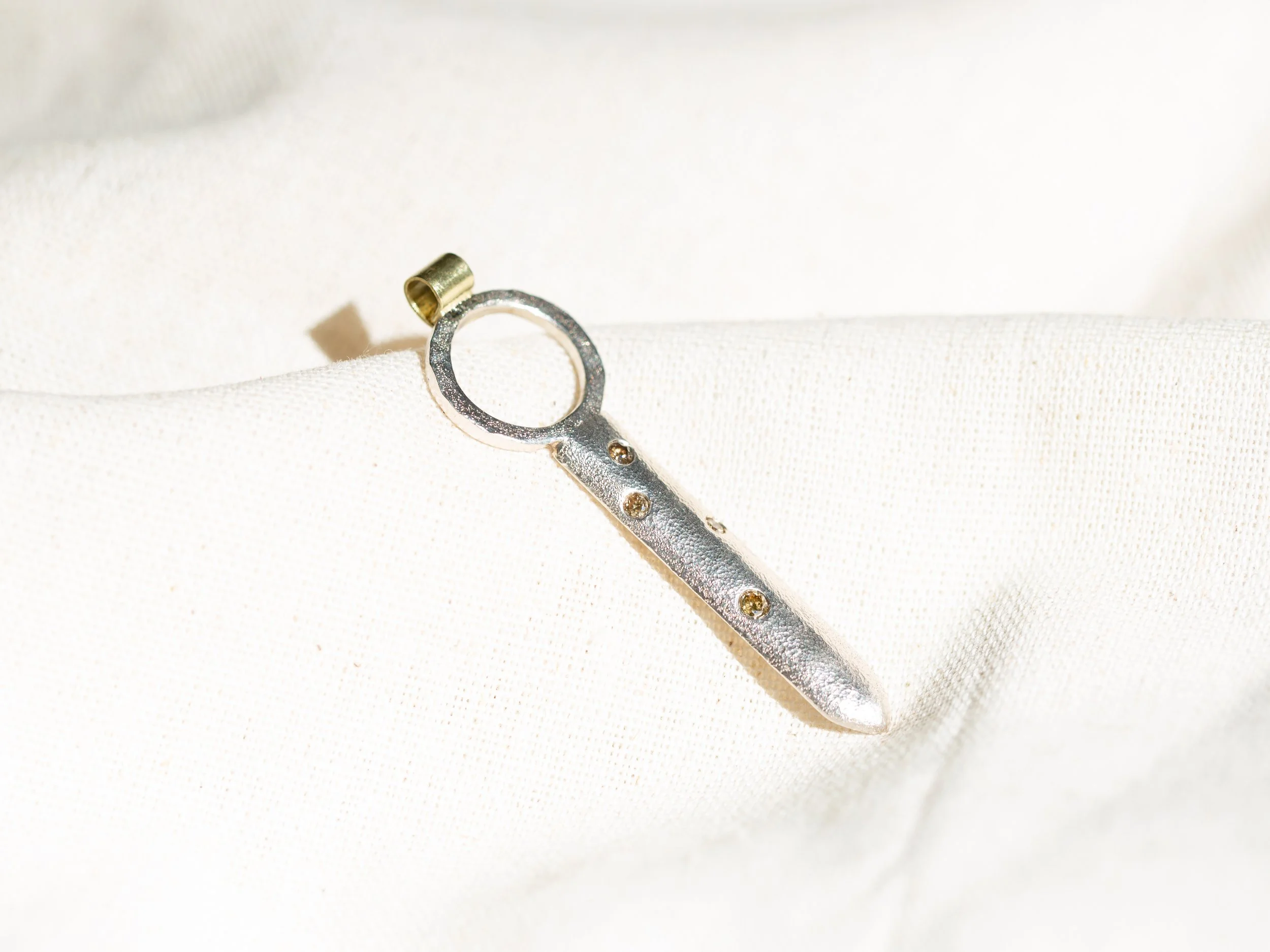 PF012 - AgPd-18K - Diamond Pendant.jpg