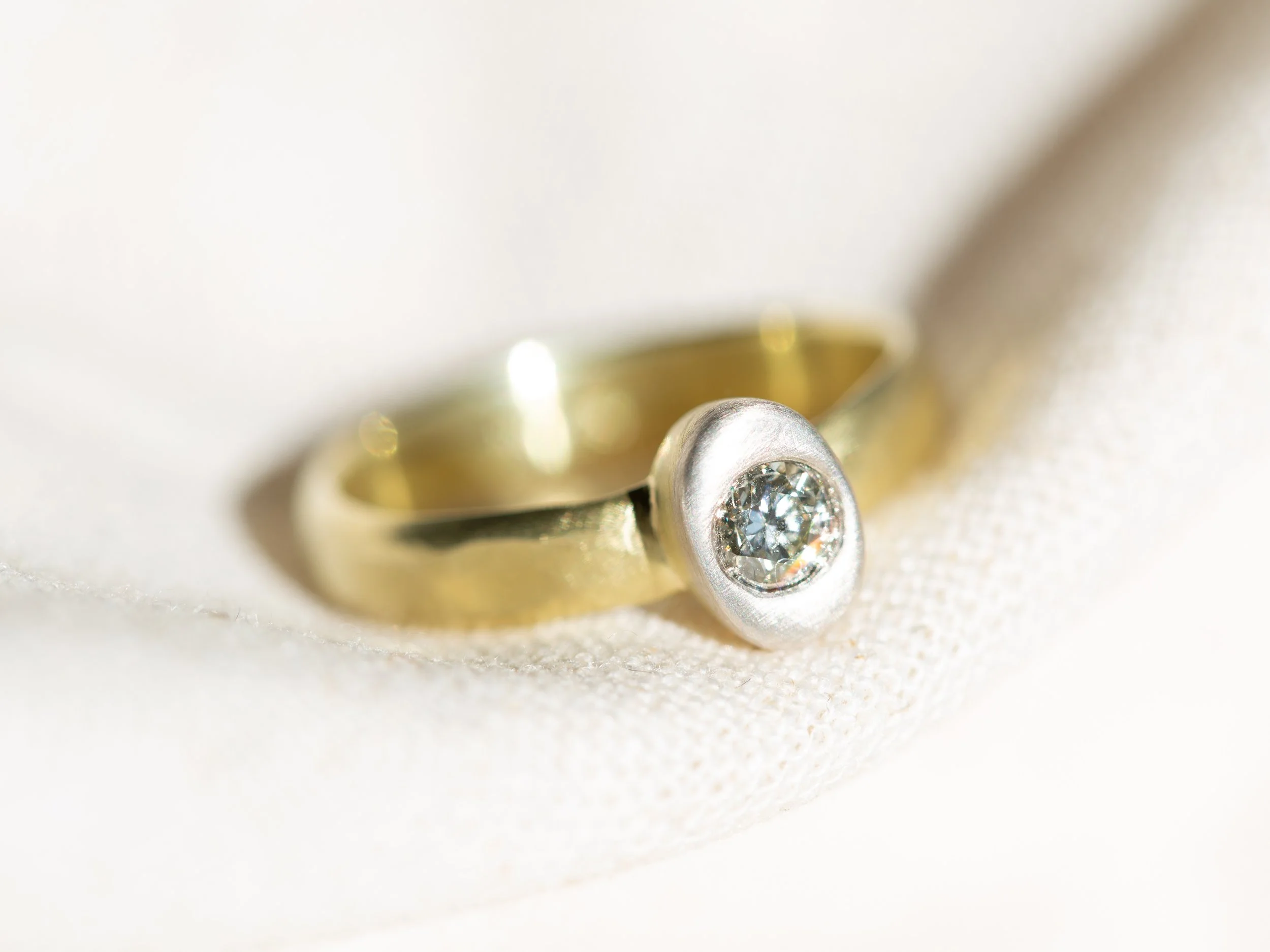 PF020 - 18K-AgPd - Diamond 2.jpg