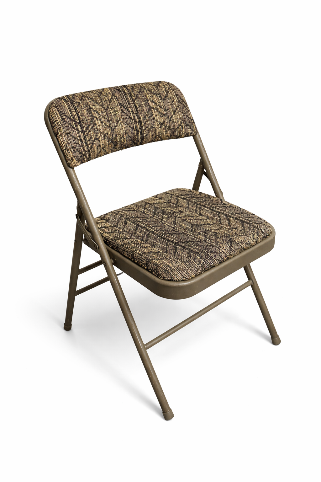 brown chair.png