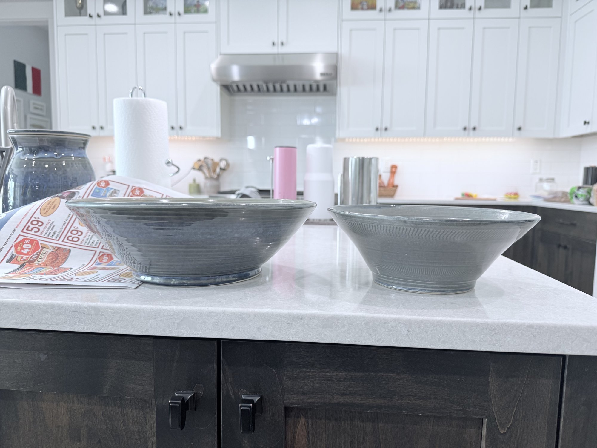 Gray wide bowls, 2026