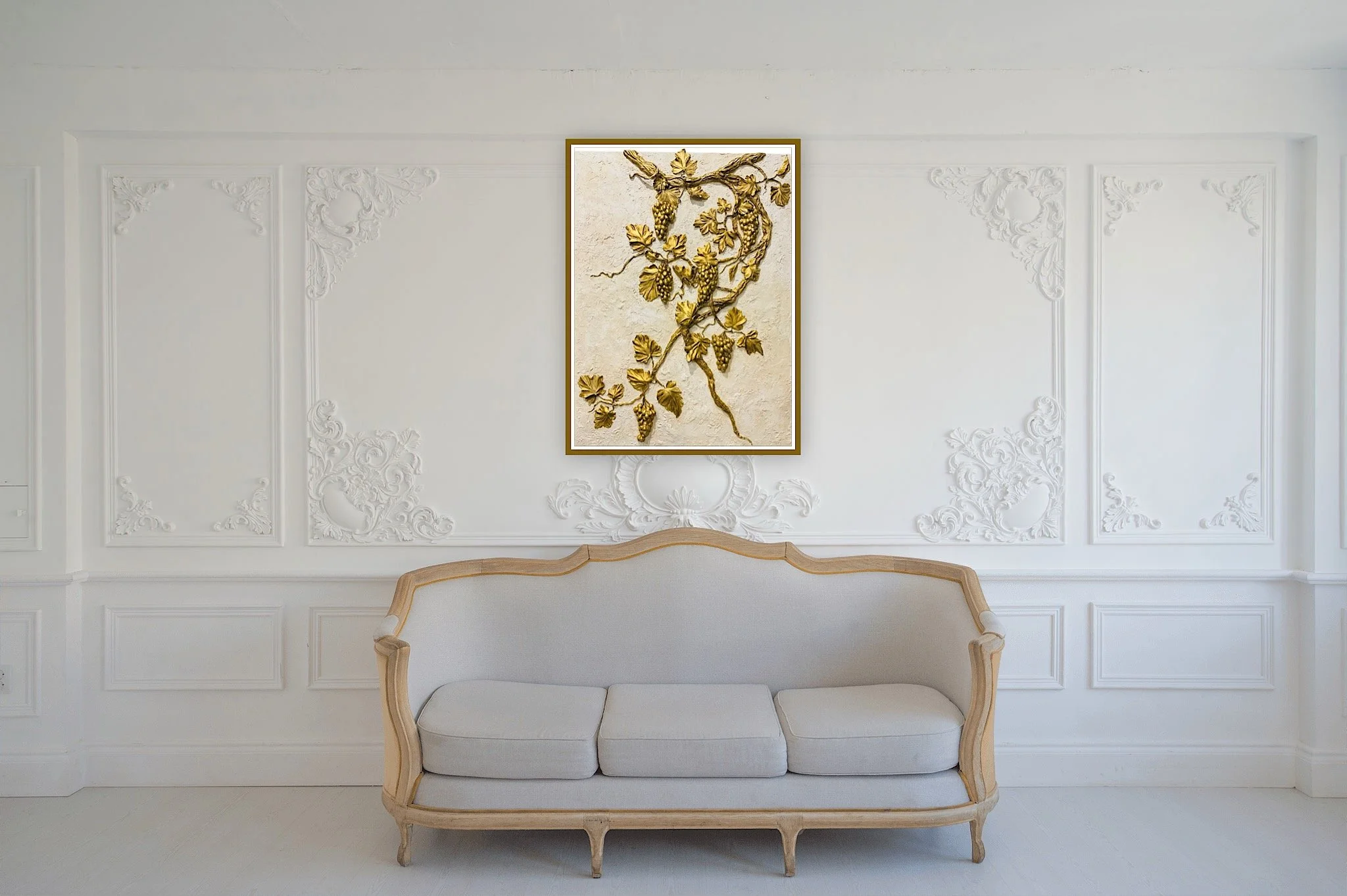 “GOLDEN HARVEST” in a classic Italian style interior 