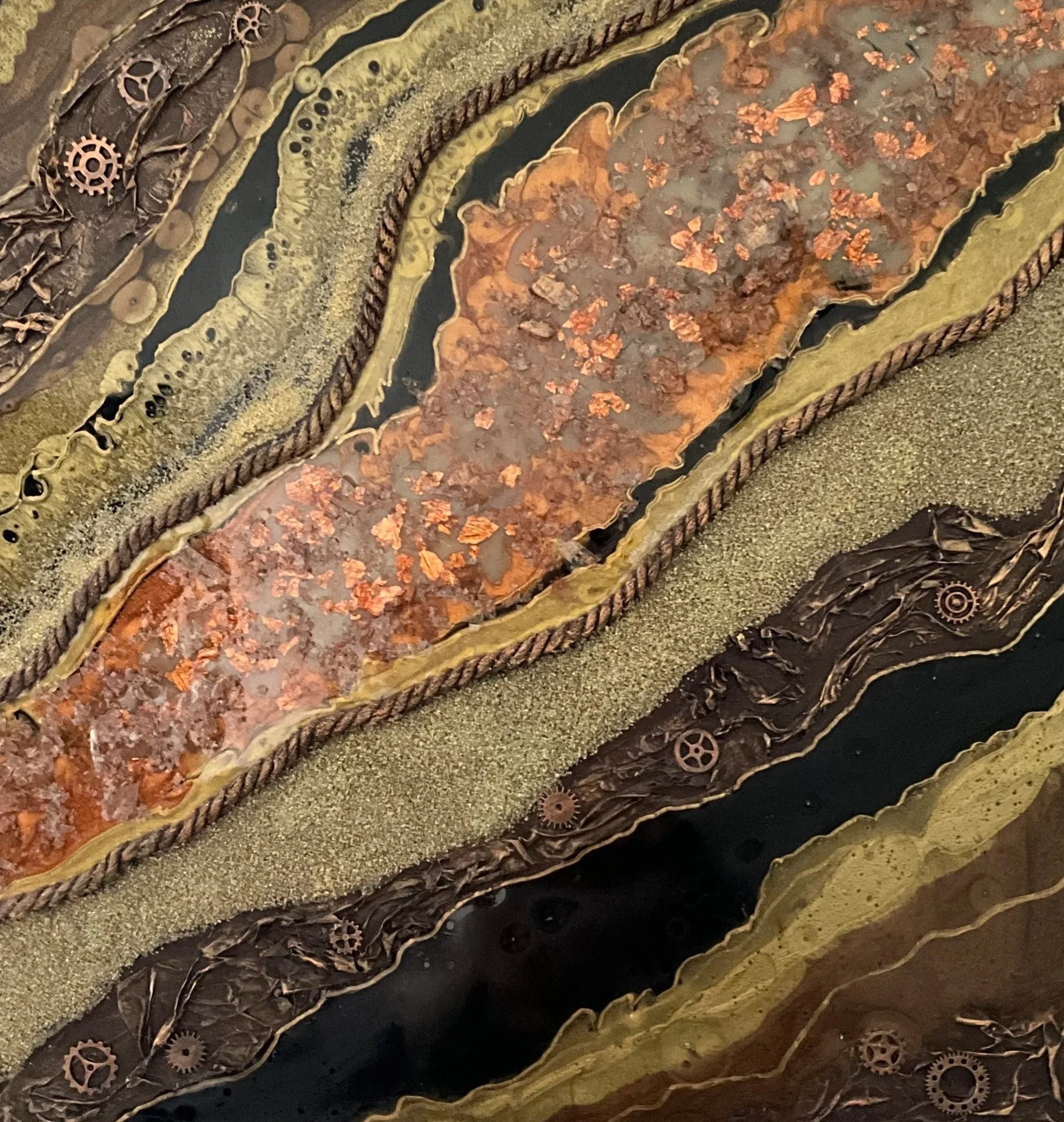 “GOLDEN MINE” -
Mixed Media, Resin Art -
50 x 50 cm - 

Available 