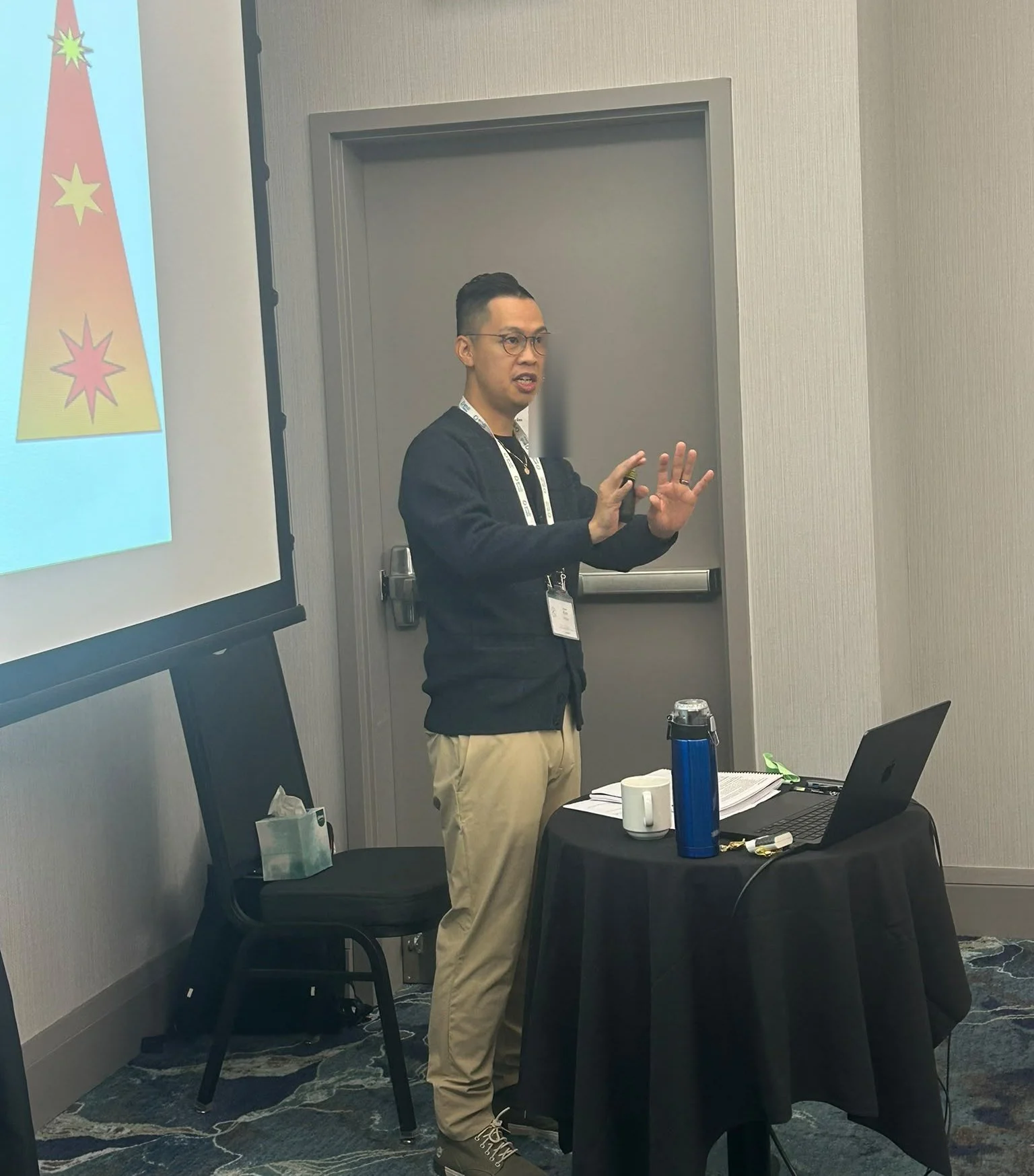Kyle Poon presenting to clinicians at an EMDR Basic Training