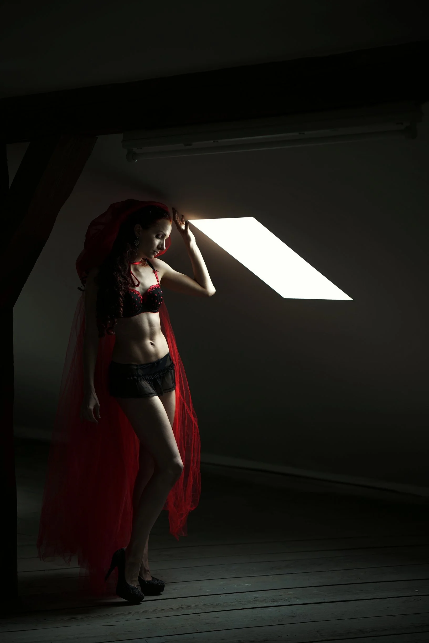 Julie Boehm_twime06_033-034_1.jpg