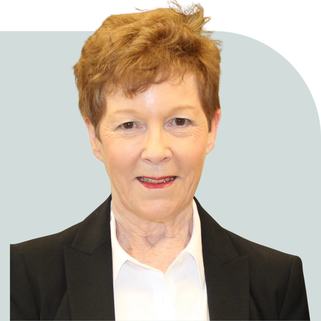 Dr. Annette Dinneen headshot