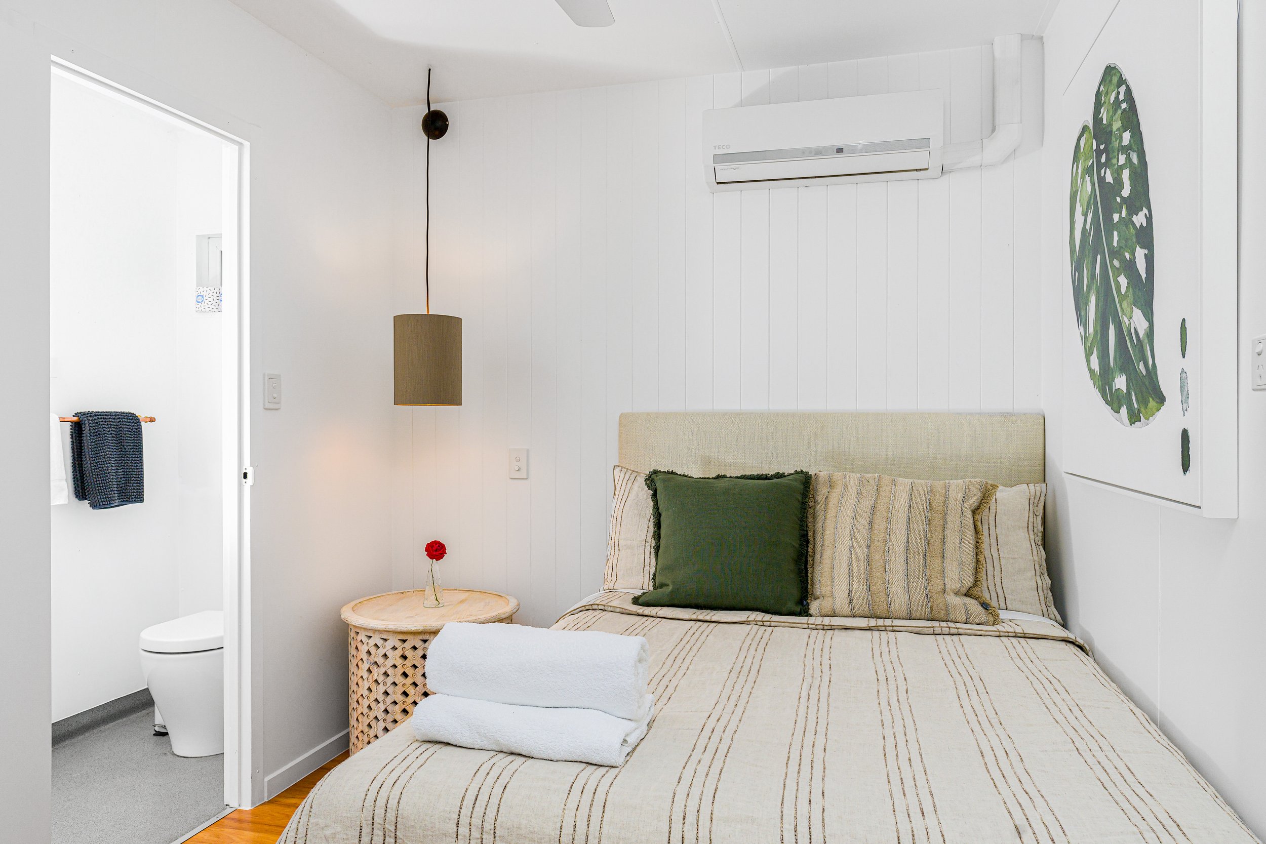 TheGardenRooms3 DoubleBed.jpg